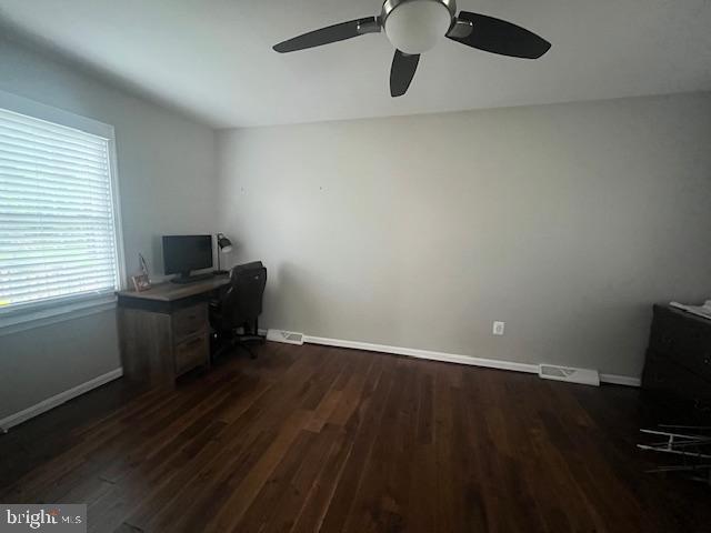 BAY HILLS TANGLEWOOD II - Residential