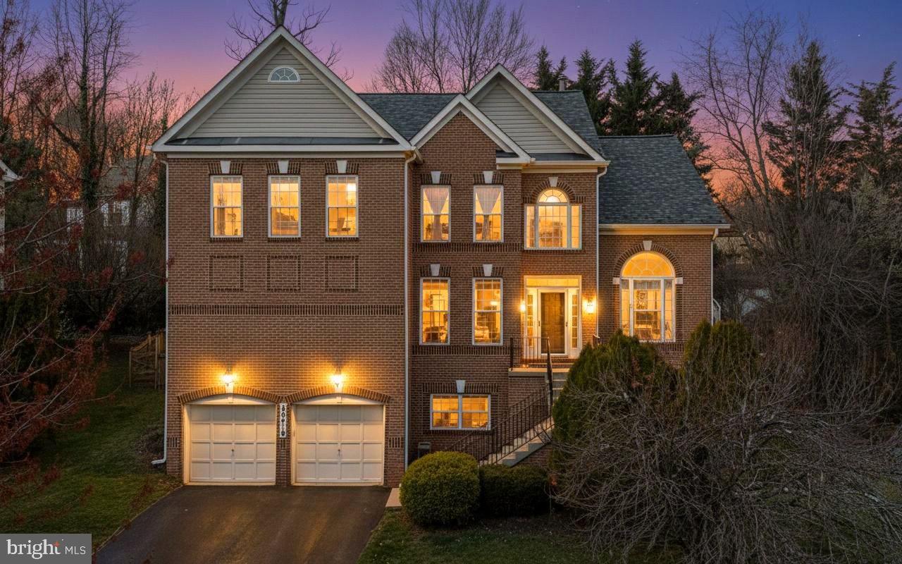 NEELSVILLE ESTATES - Residential