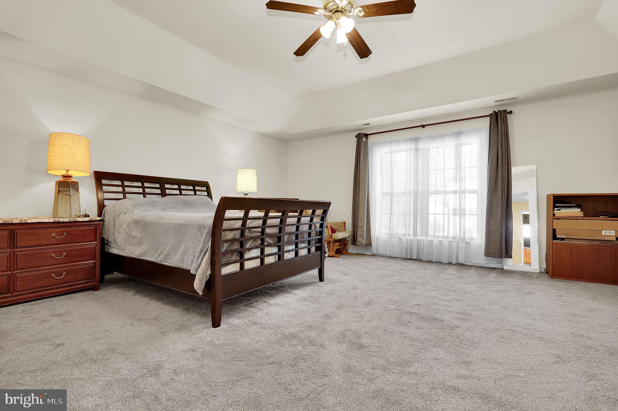 NEELSVILLE ESTATES - Residential