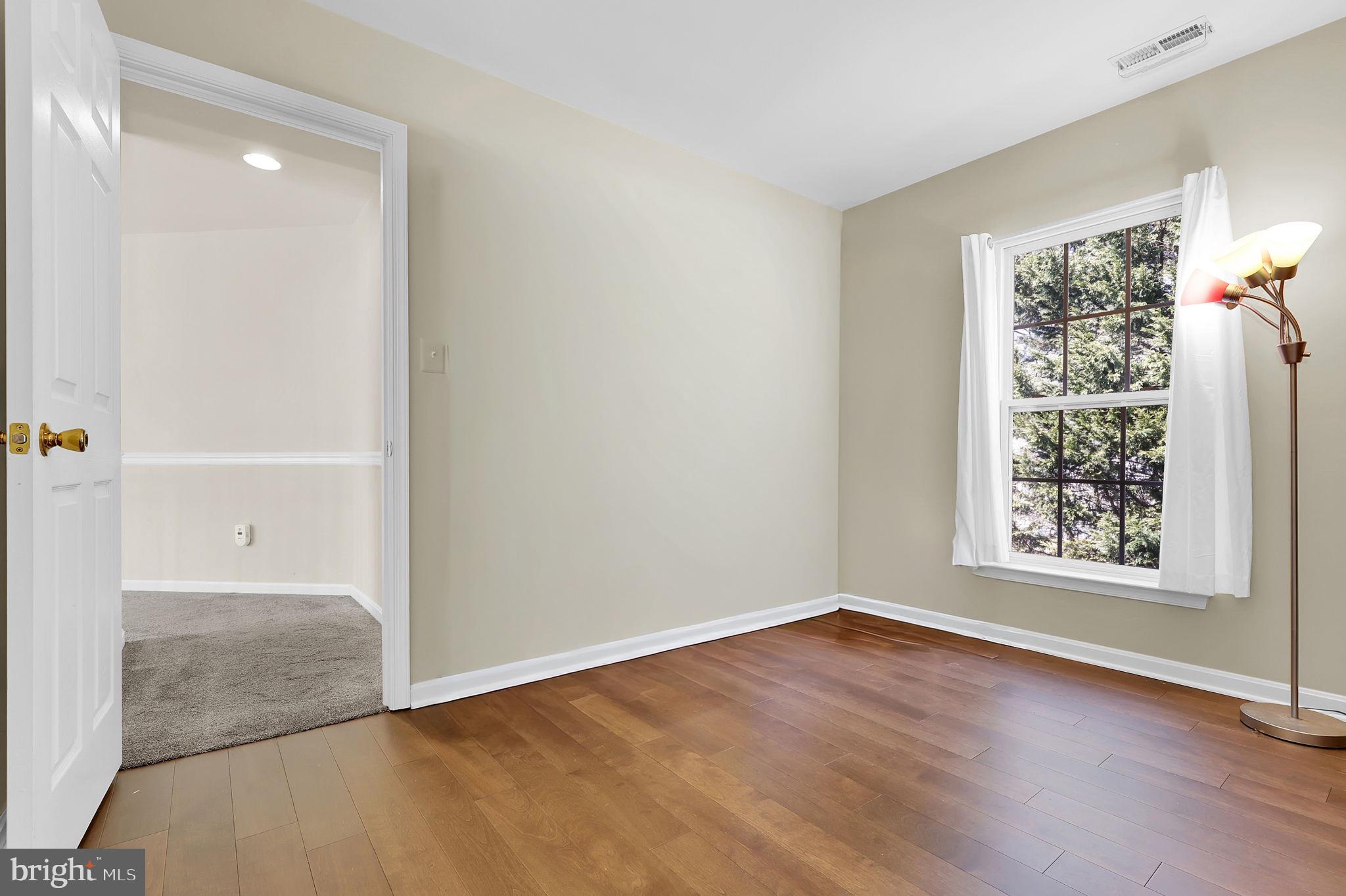 NEELSVILLE ESTATES - Residential