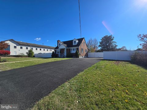 Photo of 3 Harding Street, LUTHERVILLE TIMONIUM, MD 21093 (MLS # MDBC2142964)