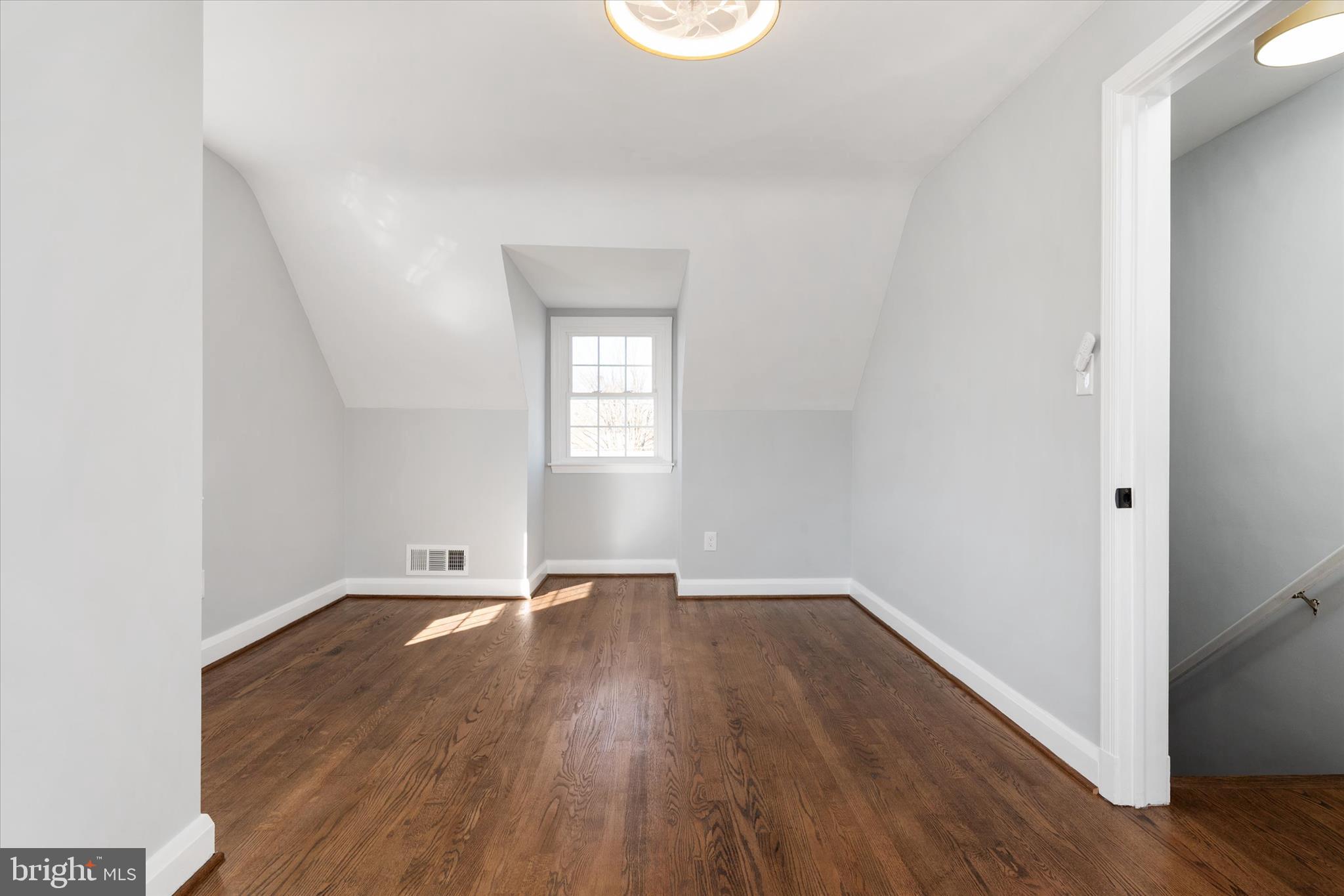 TIMONIUM HEIGHTS - Residential