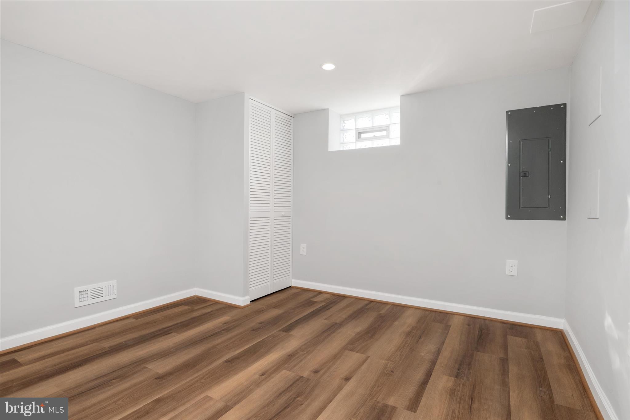 TIMONIUM HEIGHTS - Residential