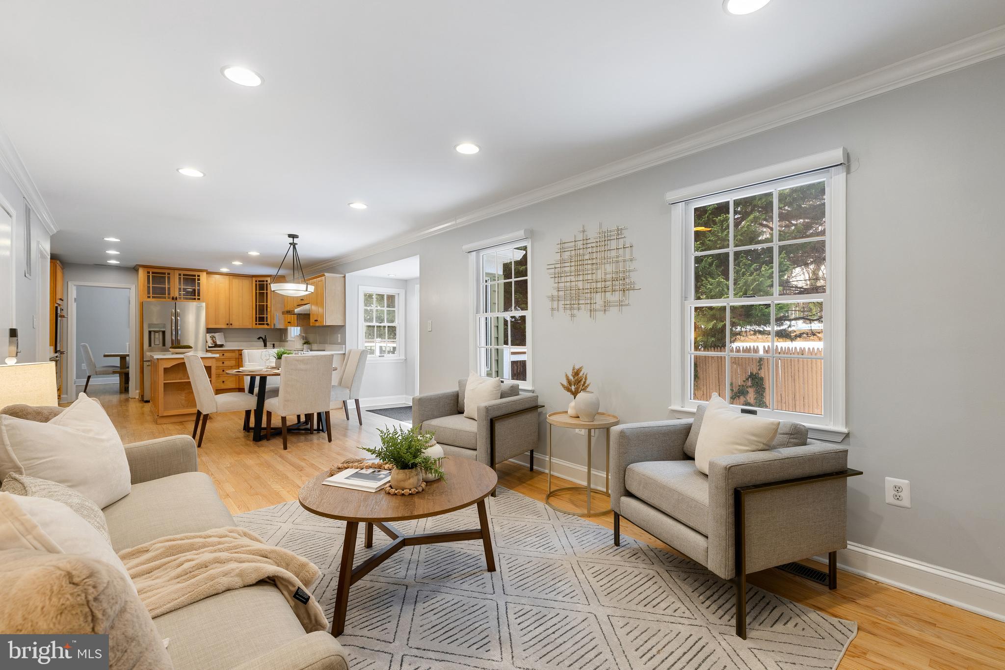 ST JOHNS WOODS - Residential