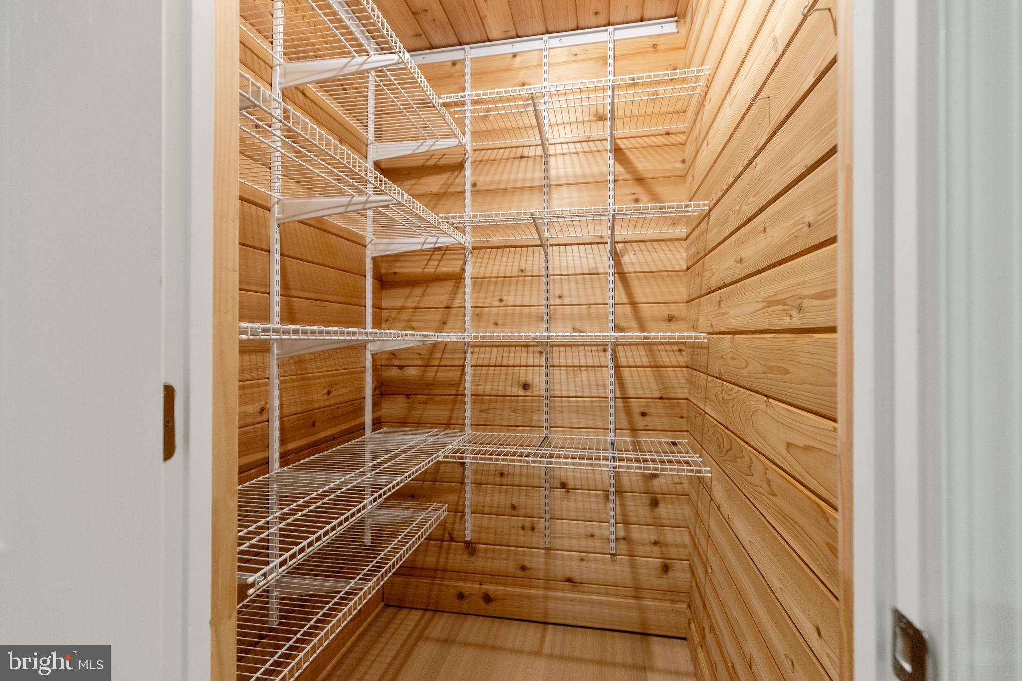 ST JOHNS WOODS - Residential