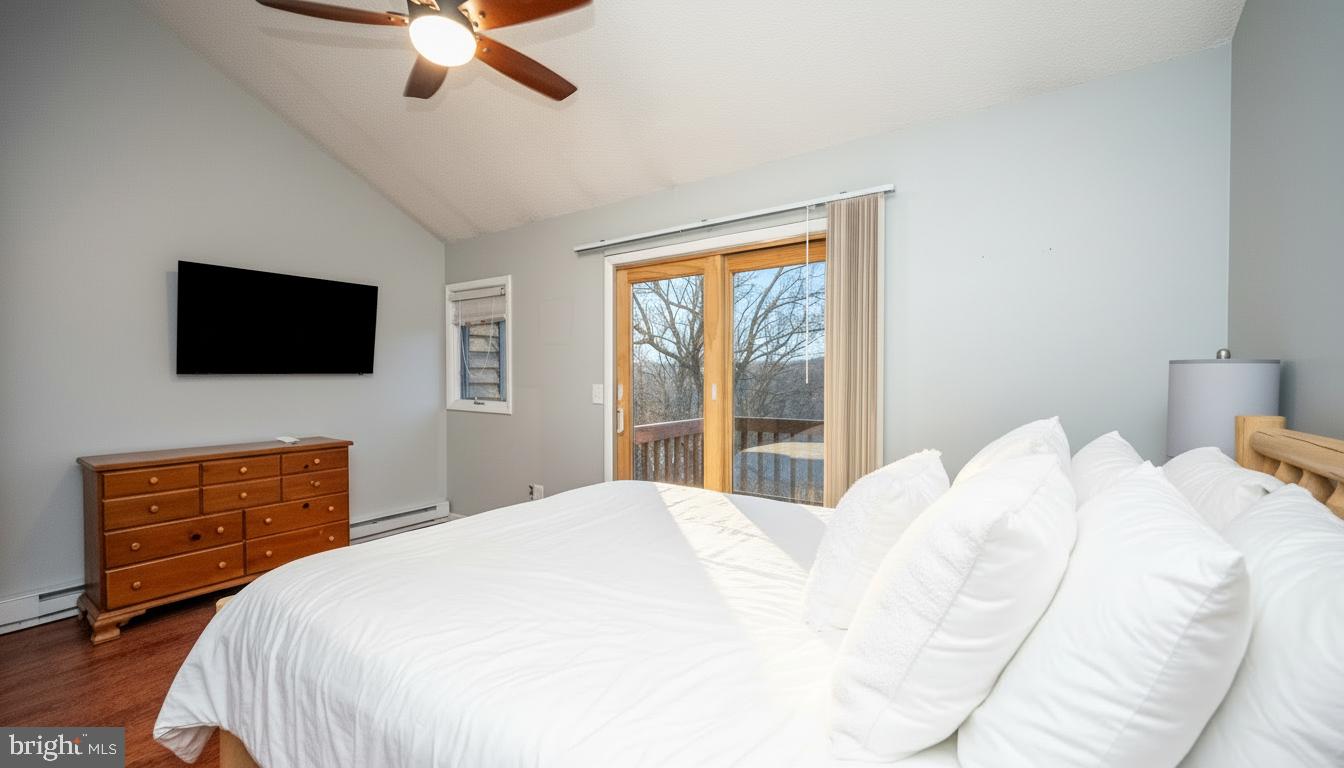 VILLAGES OF WISP - Residential