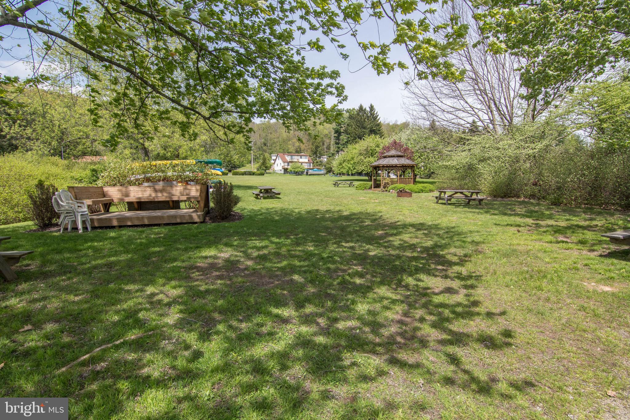 VILLAGES OF WISP - Residential