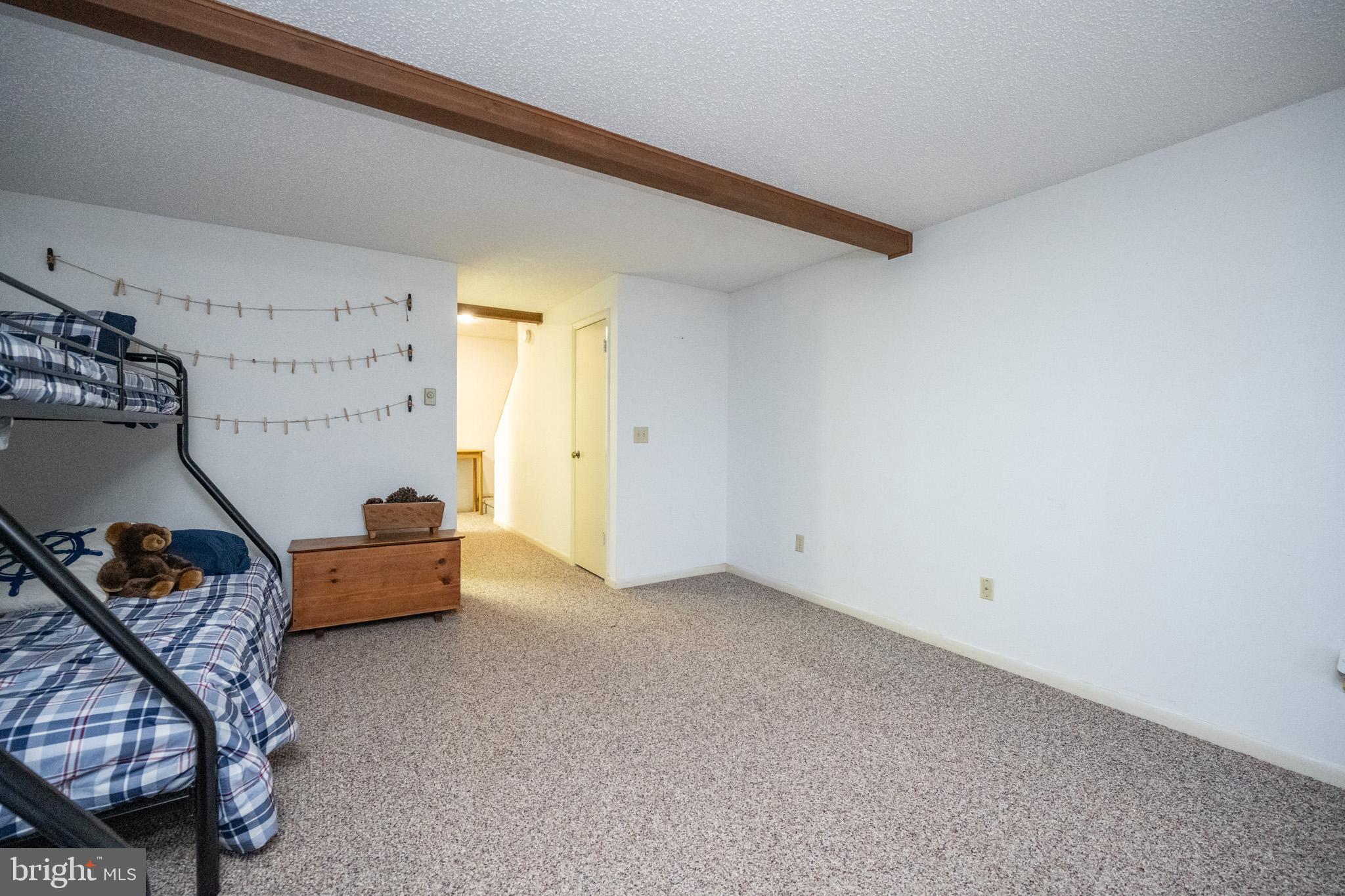 VILLAGES OF WISP - Residential