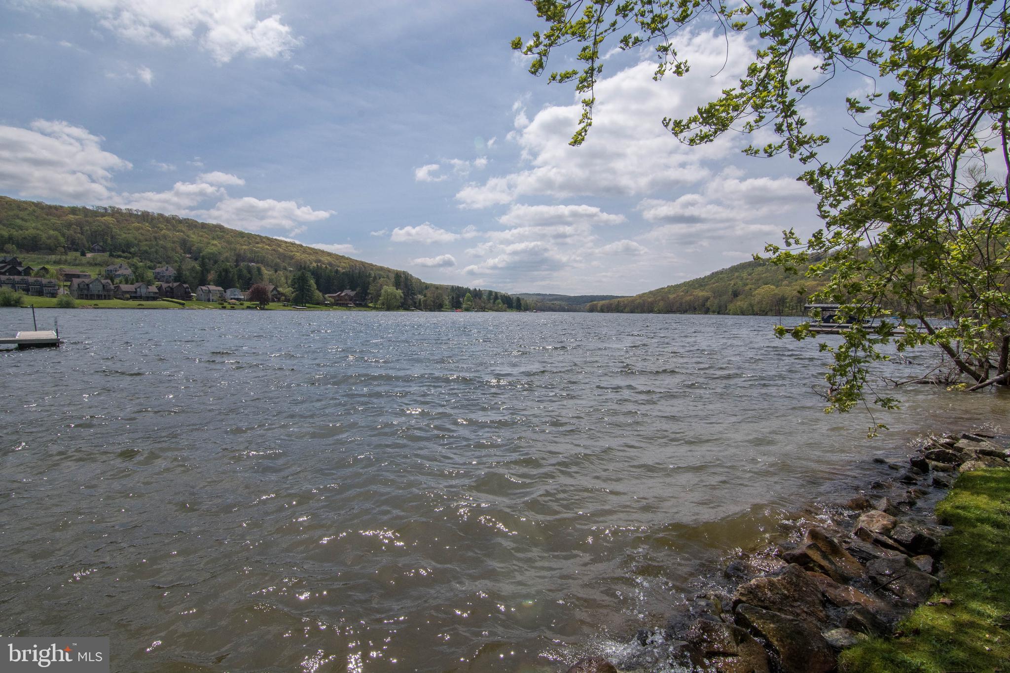 VILLAGES OF WISP - Residential