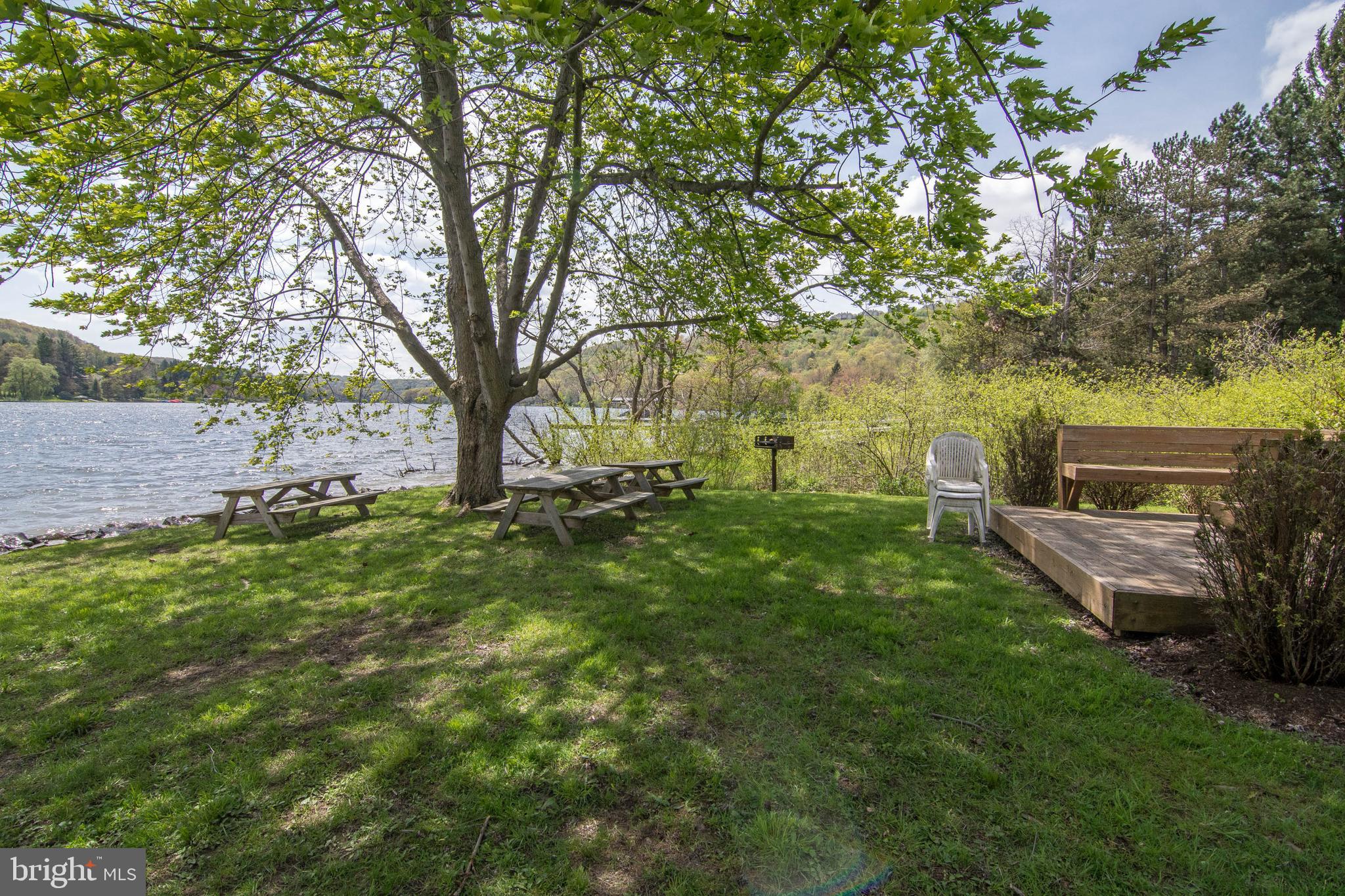 VILLAGES OF WISP - Residential