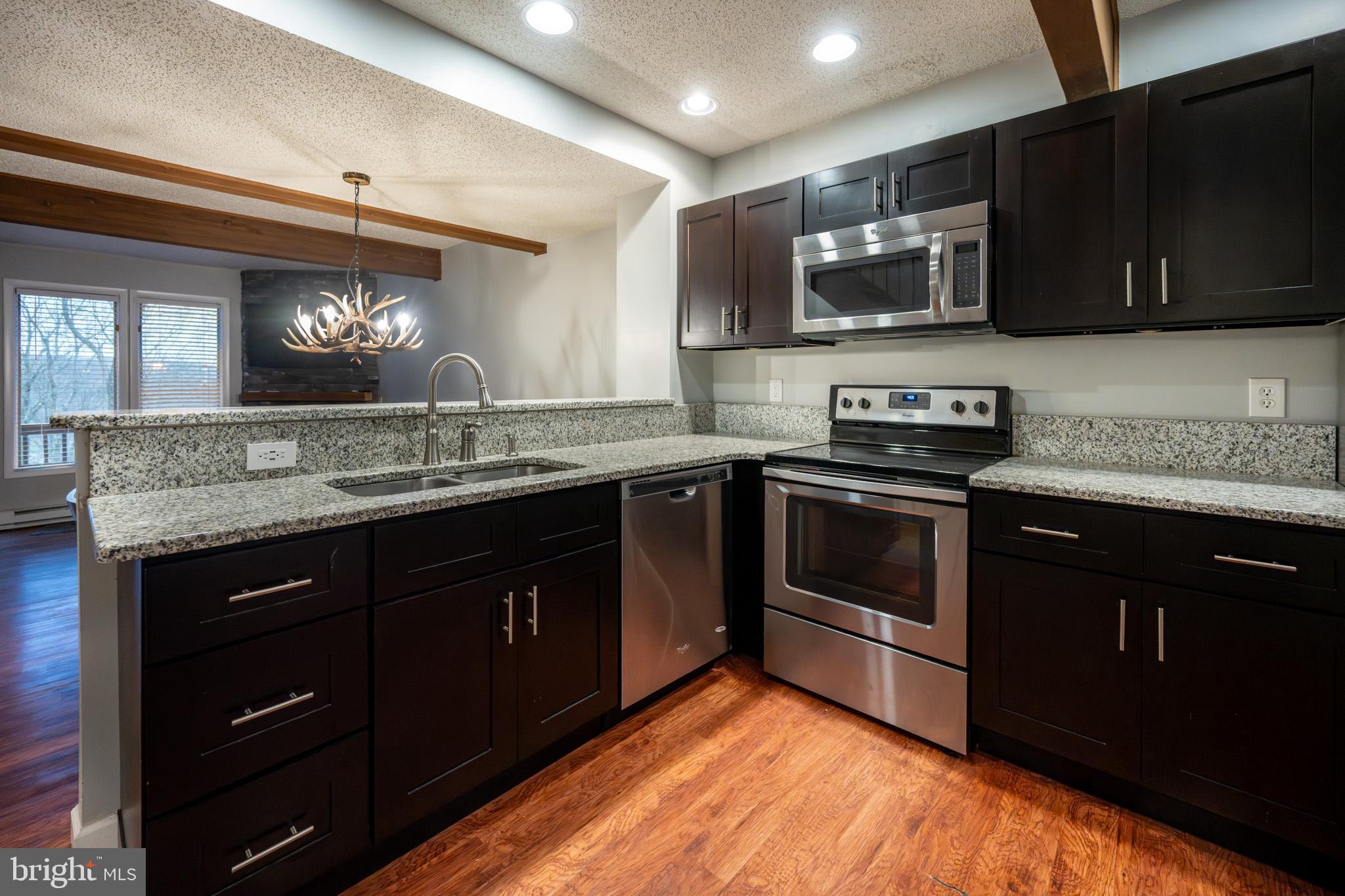 48 BRIGHT PASSAGE 5B