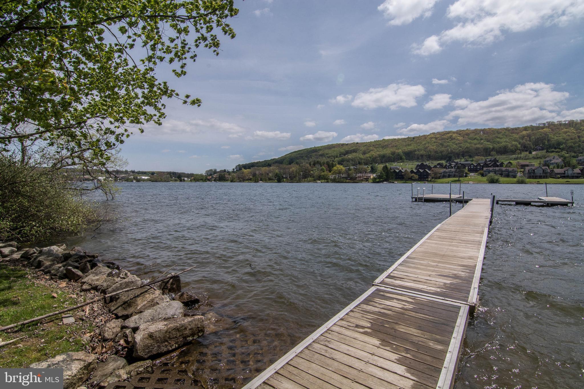 VILLAGES OF WISP - Residential