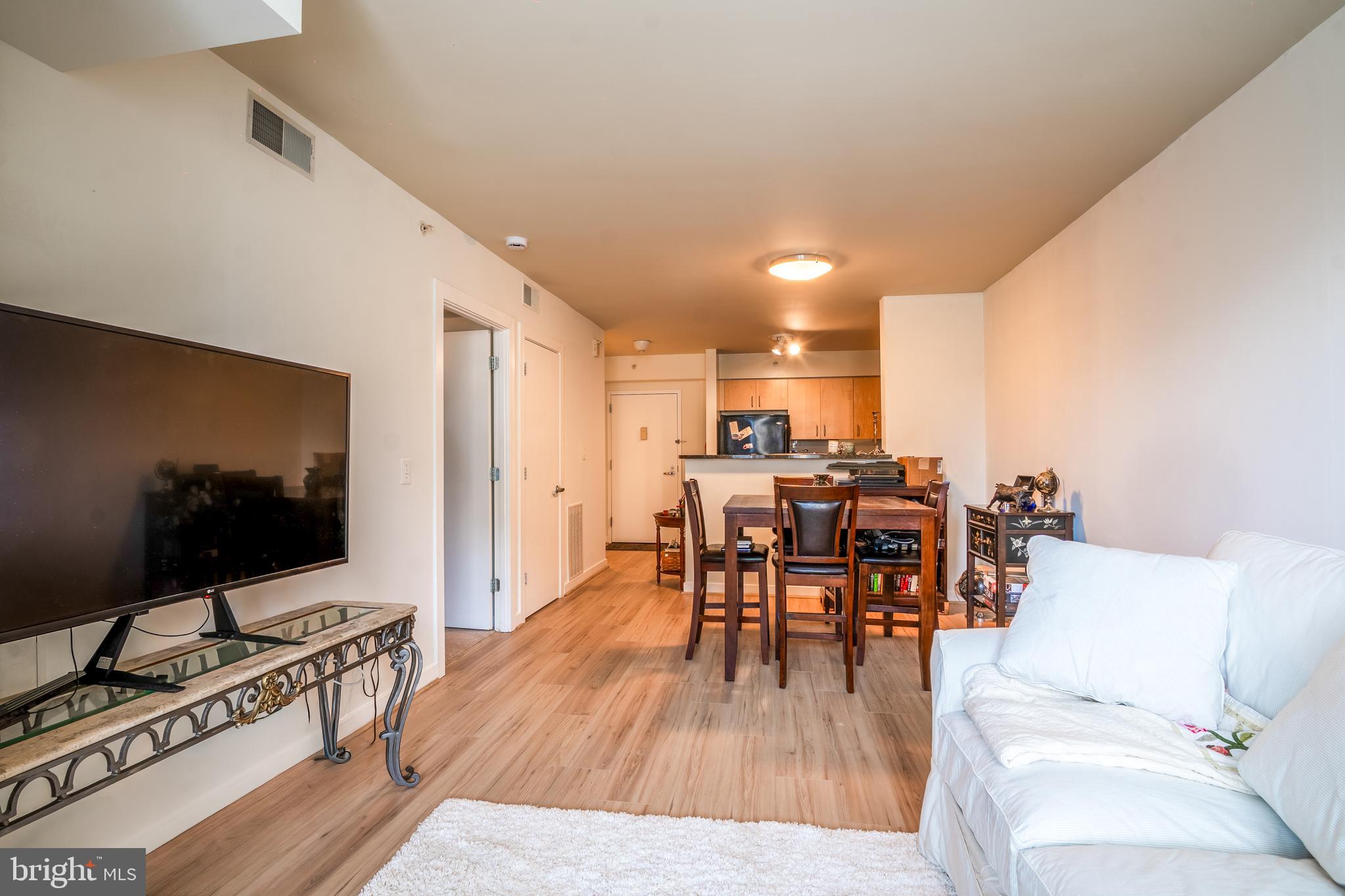 1000 NEW JERSEY AVENUE SE 216