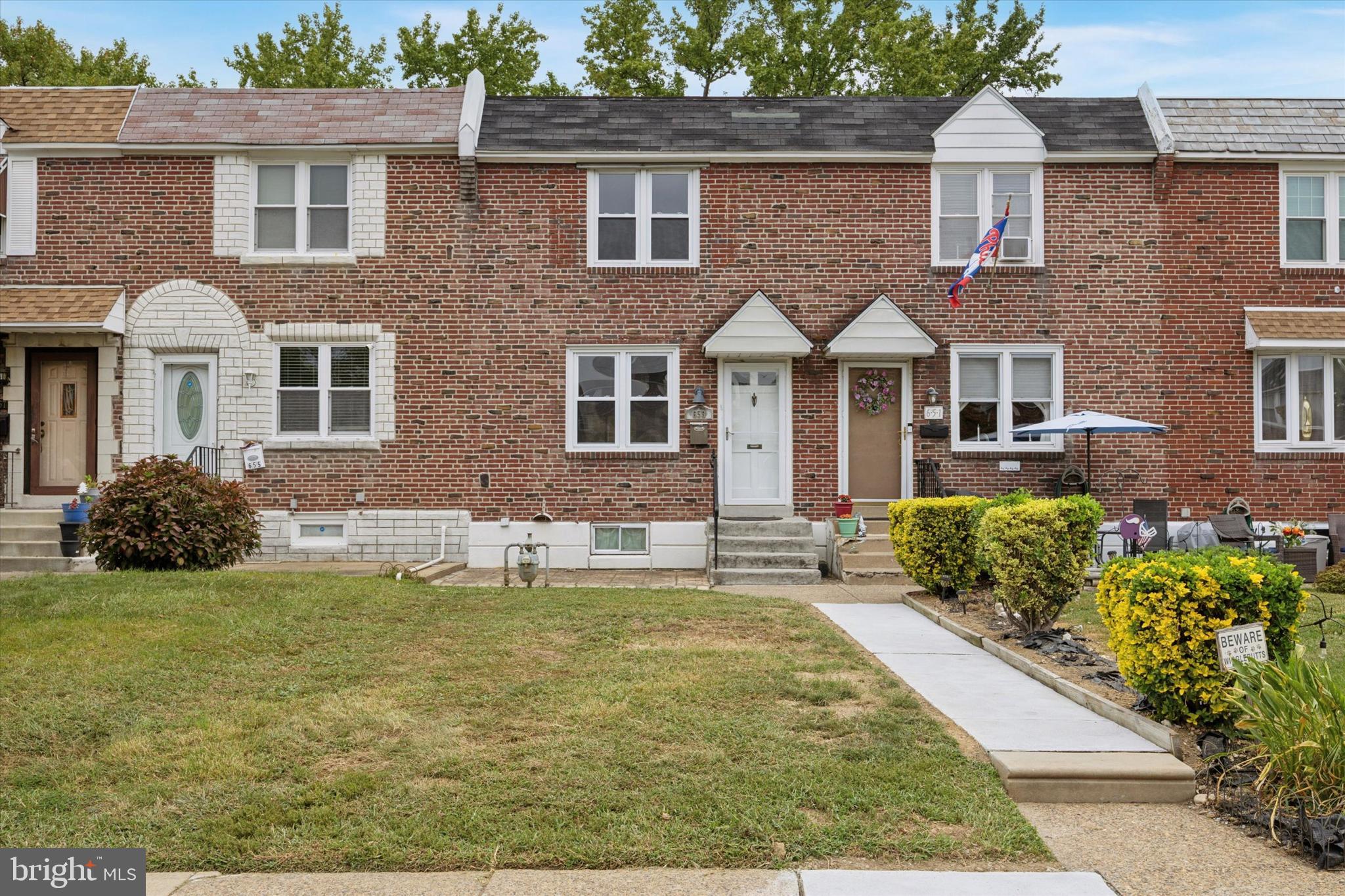 Check out this well-maintained 3-bedroom, 1.5-bath row home in the heart of Glenolden! Right away, you’ll notice the freshly redone concrete walkway that adds great curb appeal and sets the tone for what’s inside. Step in to find beautiful hardwood floors throughout the home and fresh paint in every room. The main level features a spacious living room, a separate dining area, and a functional kitchen that’s in good shape and ready to go. Upstairs, you’ll find three comfortable bedrooms and a full bathroom thats ready for your personal touch if you decide to update it down the road. The basement offers even more space, including a convenient half bath, laundry area, and access to the built-in garage. There's also a small driveway out back, giving you off-street parking. Additional highlights include central air for year-round comfort and a quiet block that’s still close to schools, parks, shopping, and public transportation. This home is move-in ready. Schedule your tour today and come see it for yourself!