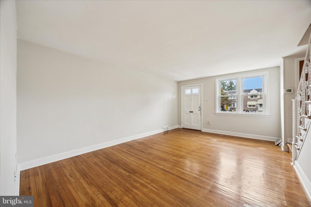 Photo of 653 Rively Avenue, GLENOLDEN, PA 19036 (MLS # PADE2100196)