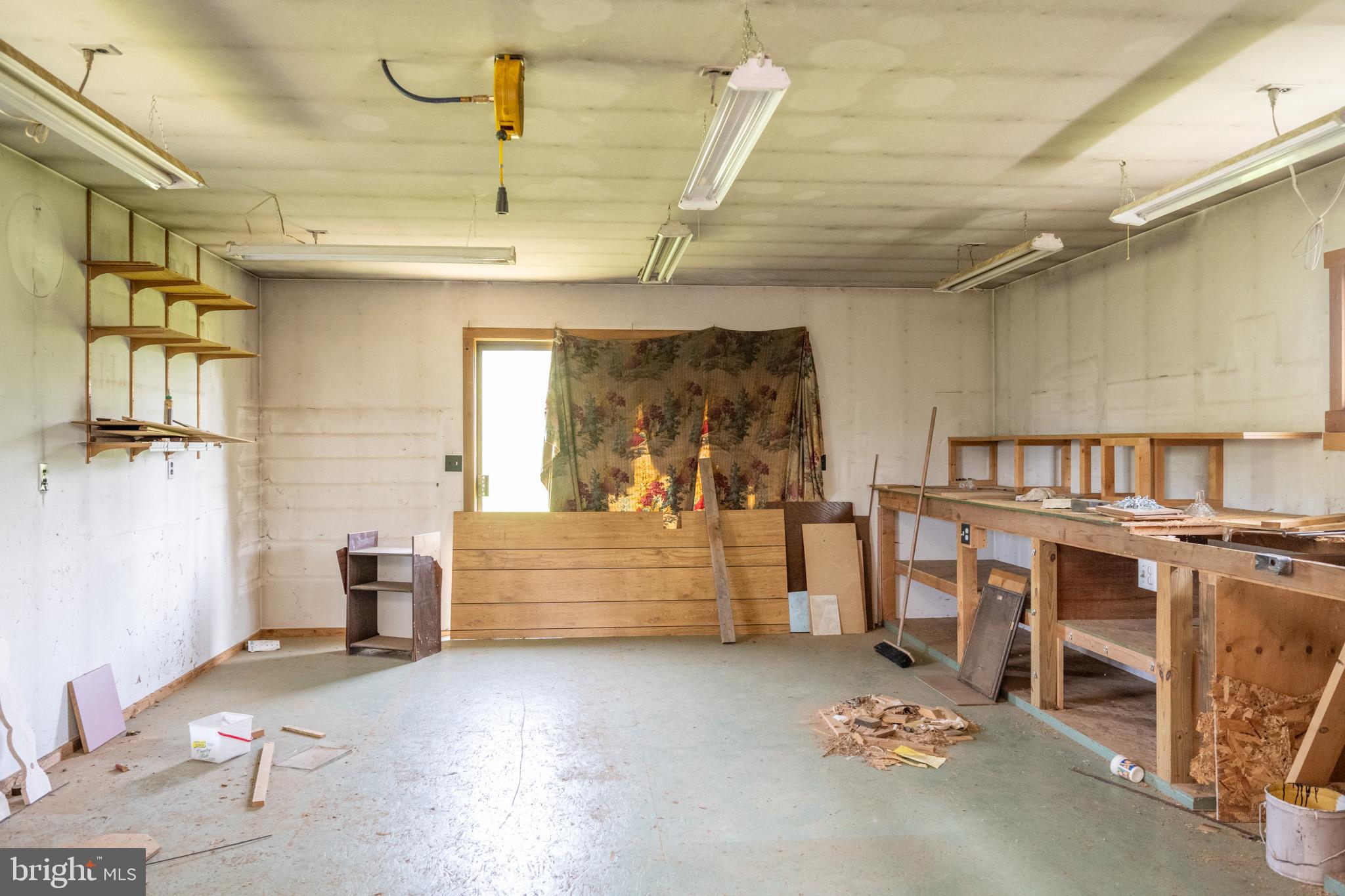 SUNNYSIDE - Residential