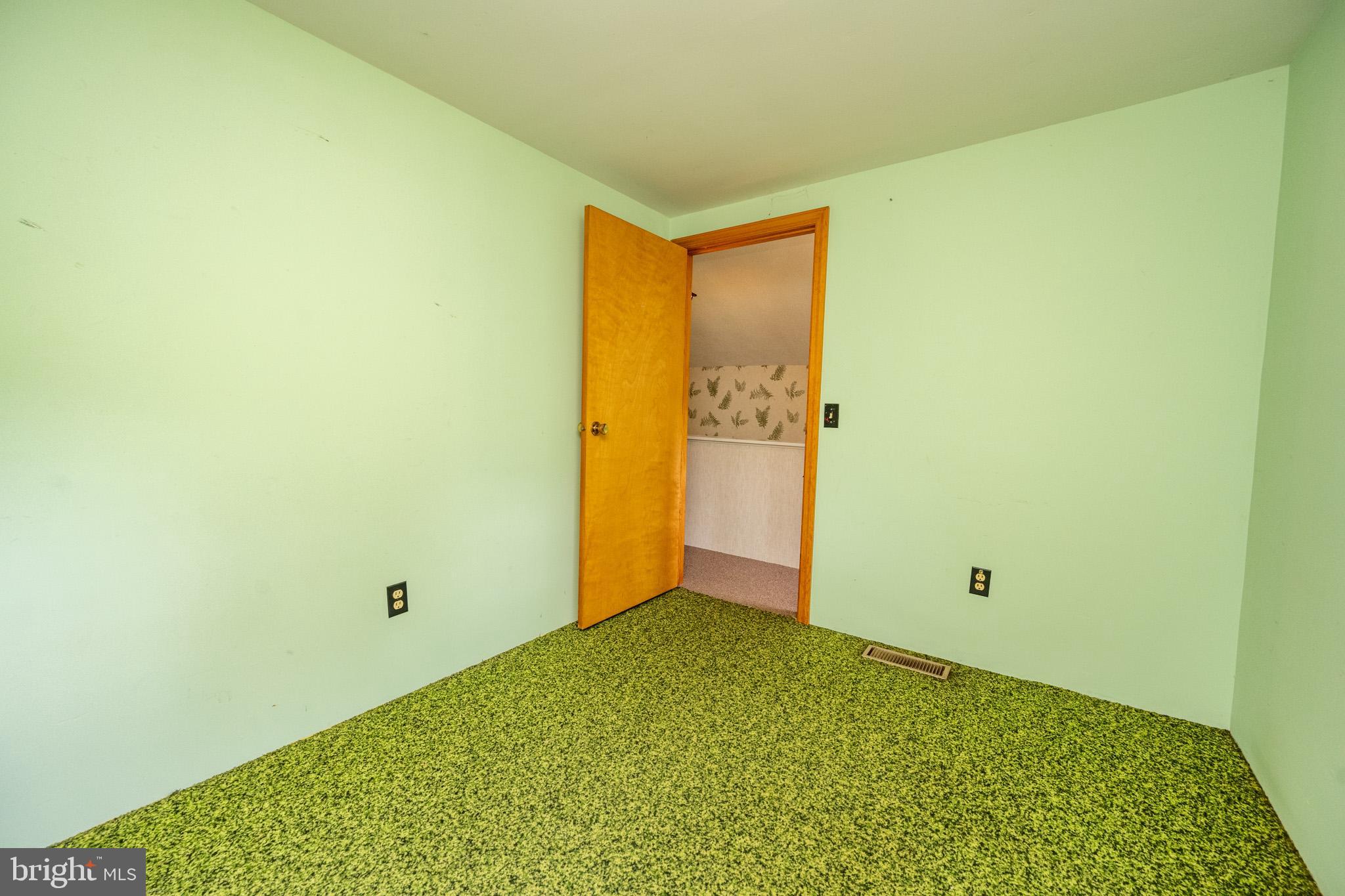 SUNNYSIDE - Residential