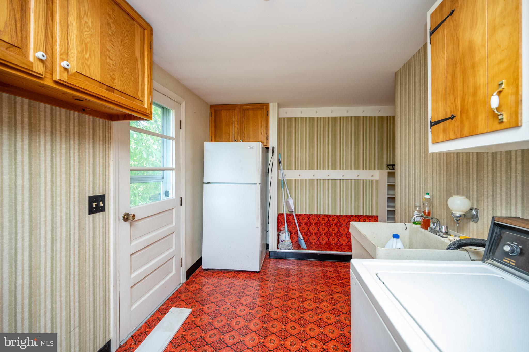 SUNNYSIDE - Residential