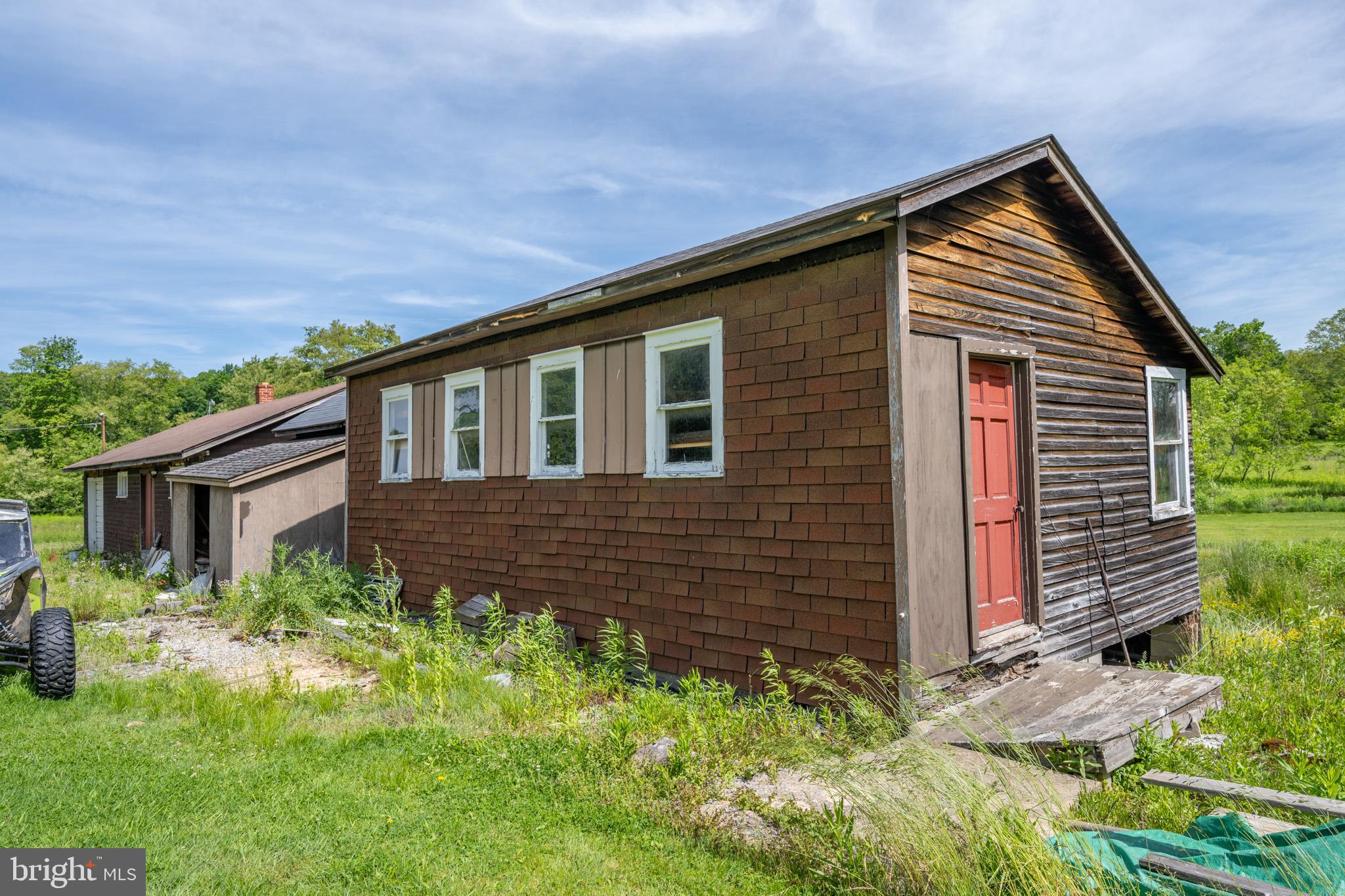 SUNNYSIDE - Residential