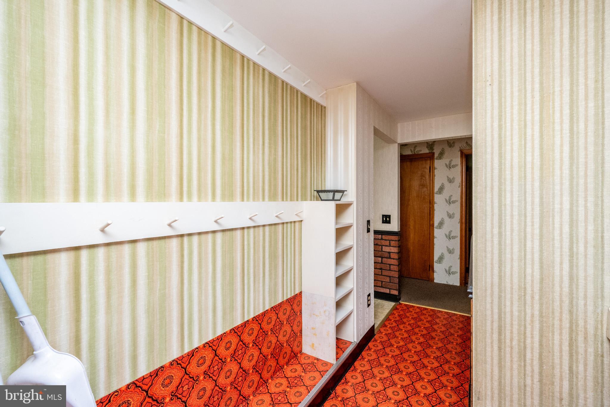 SUNNYSIDE - Residential