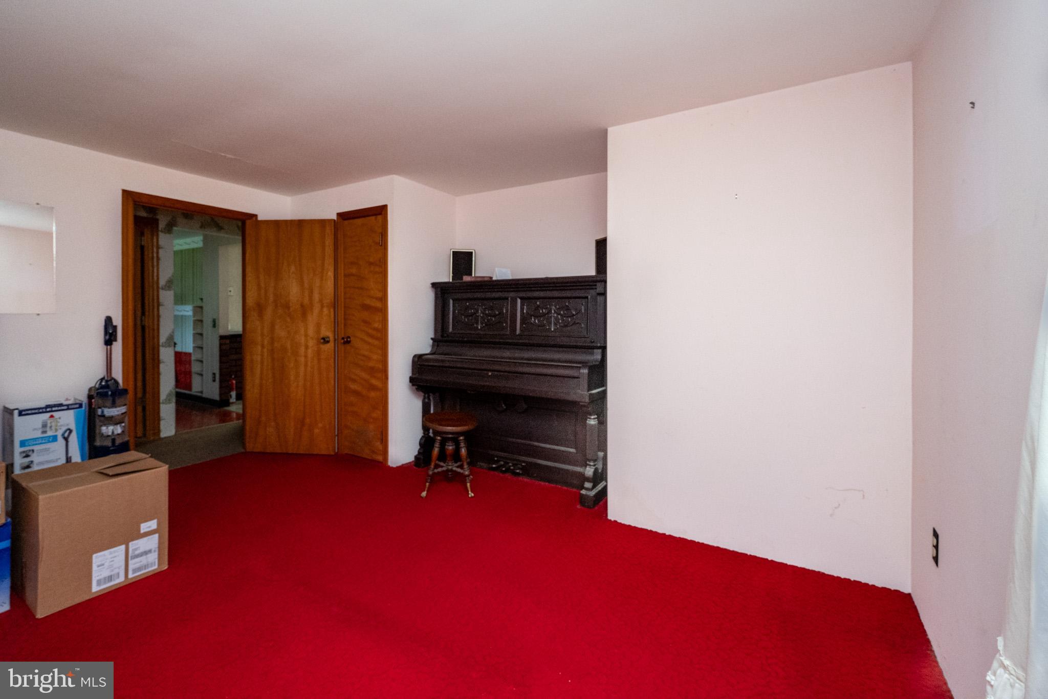 SUNNYSIDE - Residential