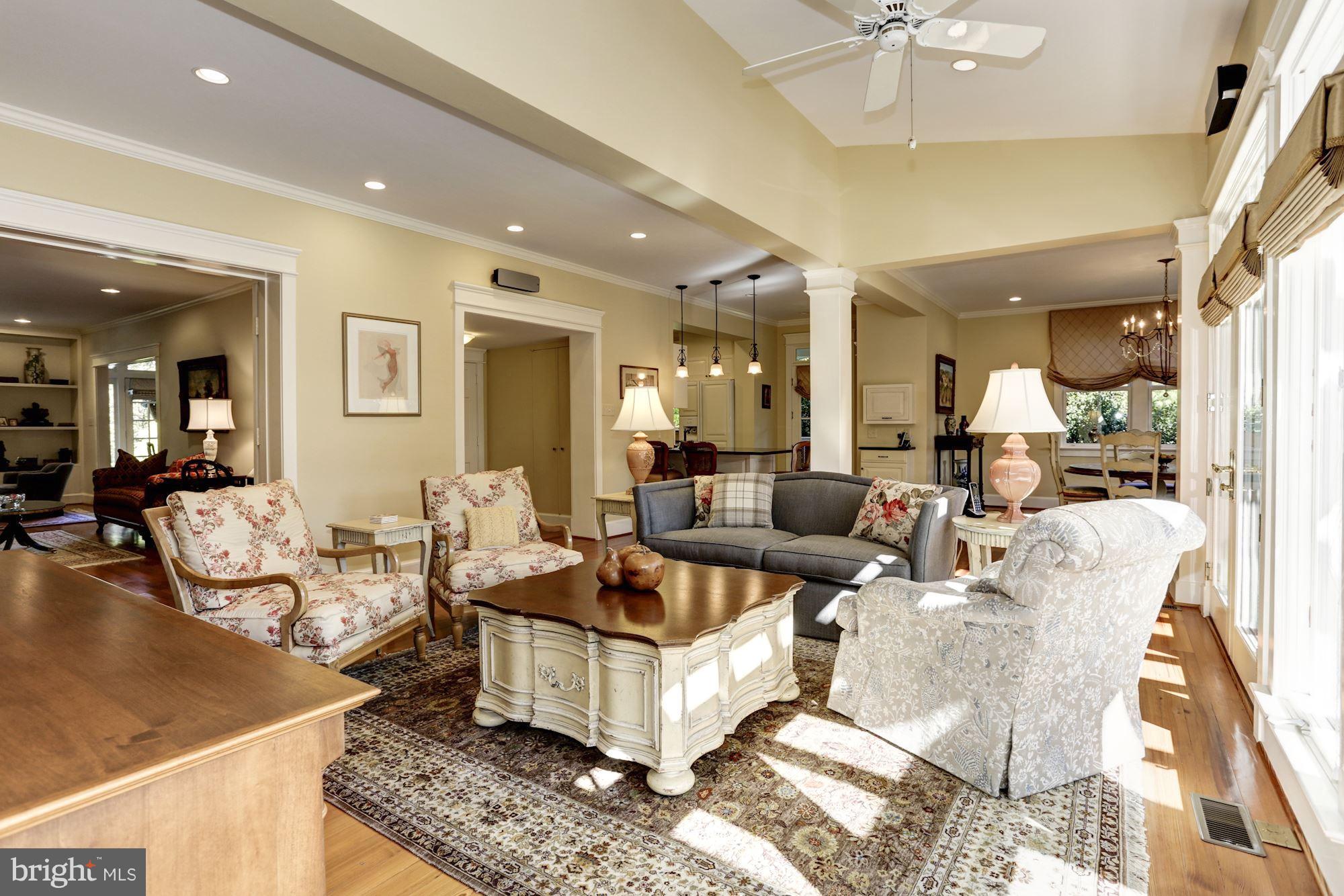 CHEVY CHASE - Residential