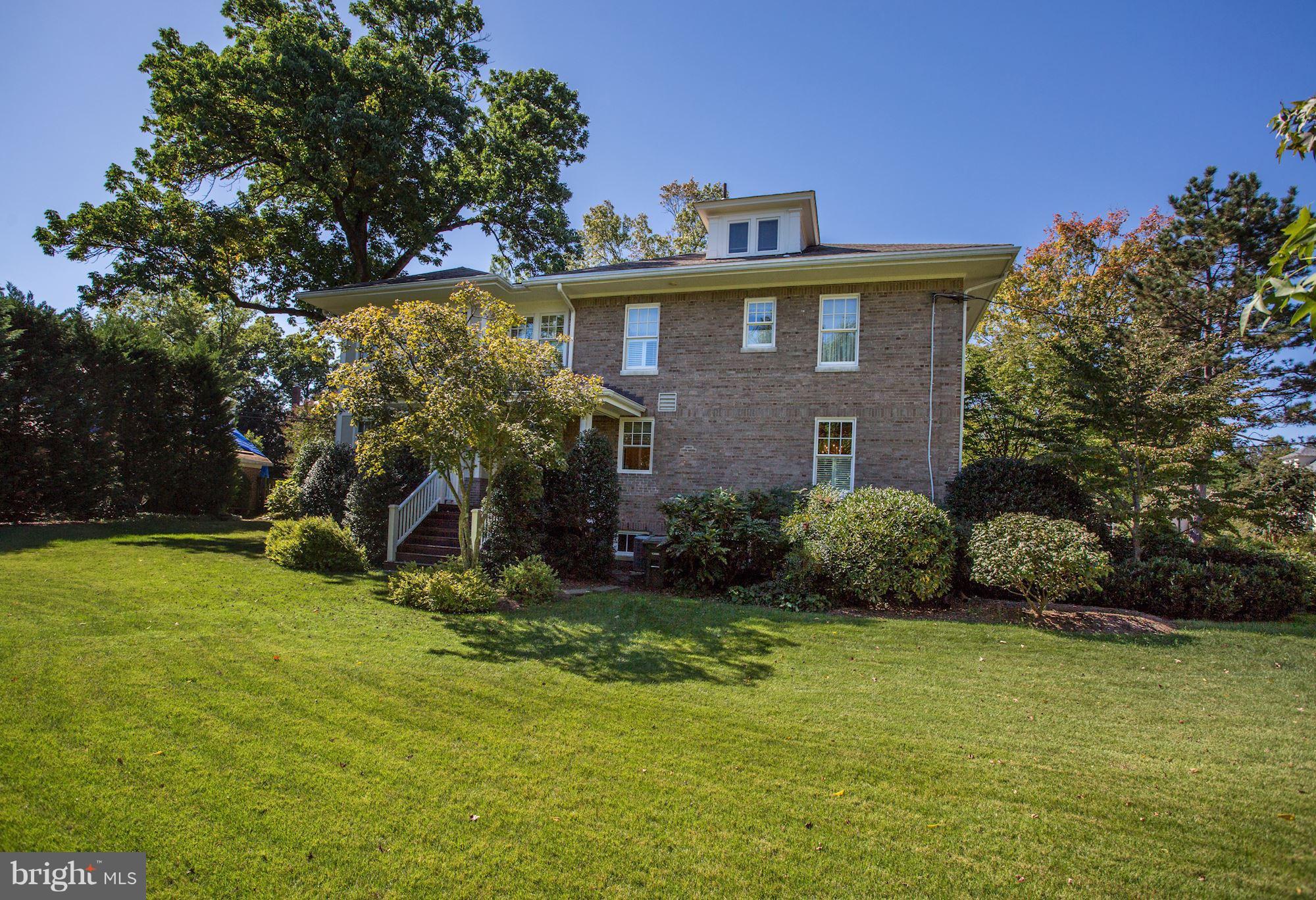 CHEVY CHASE - Residential