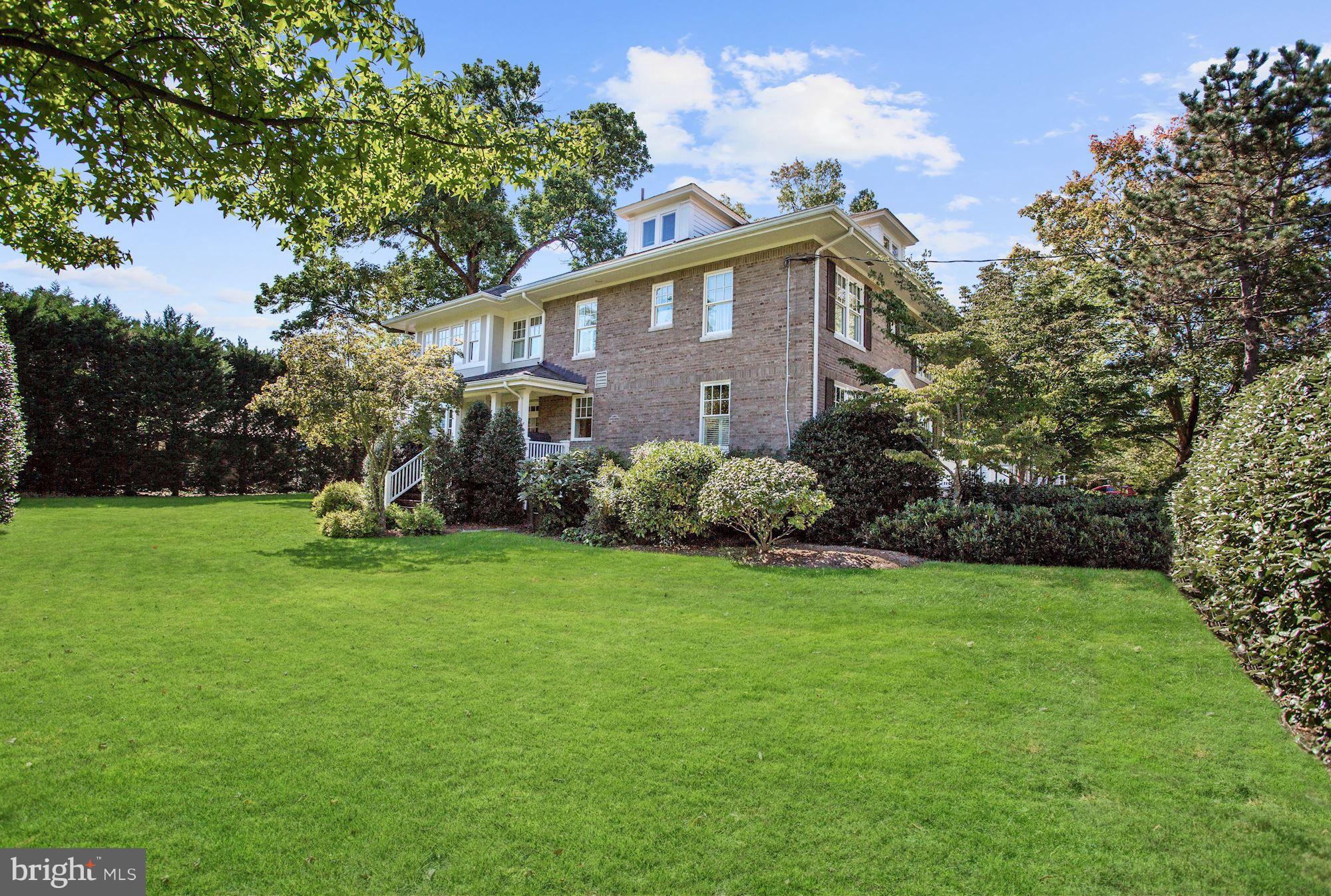 CHEVY CHASE - Residential