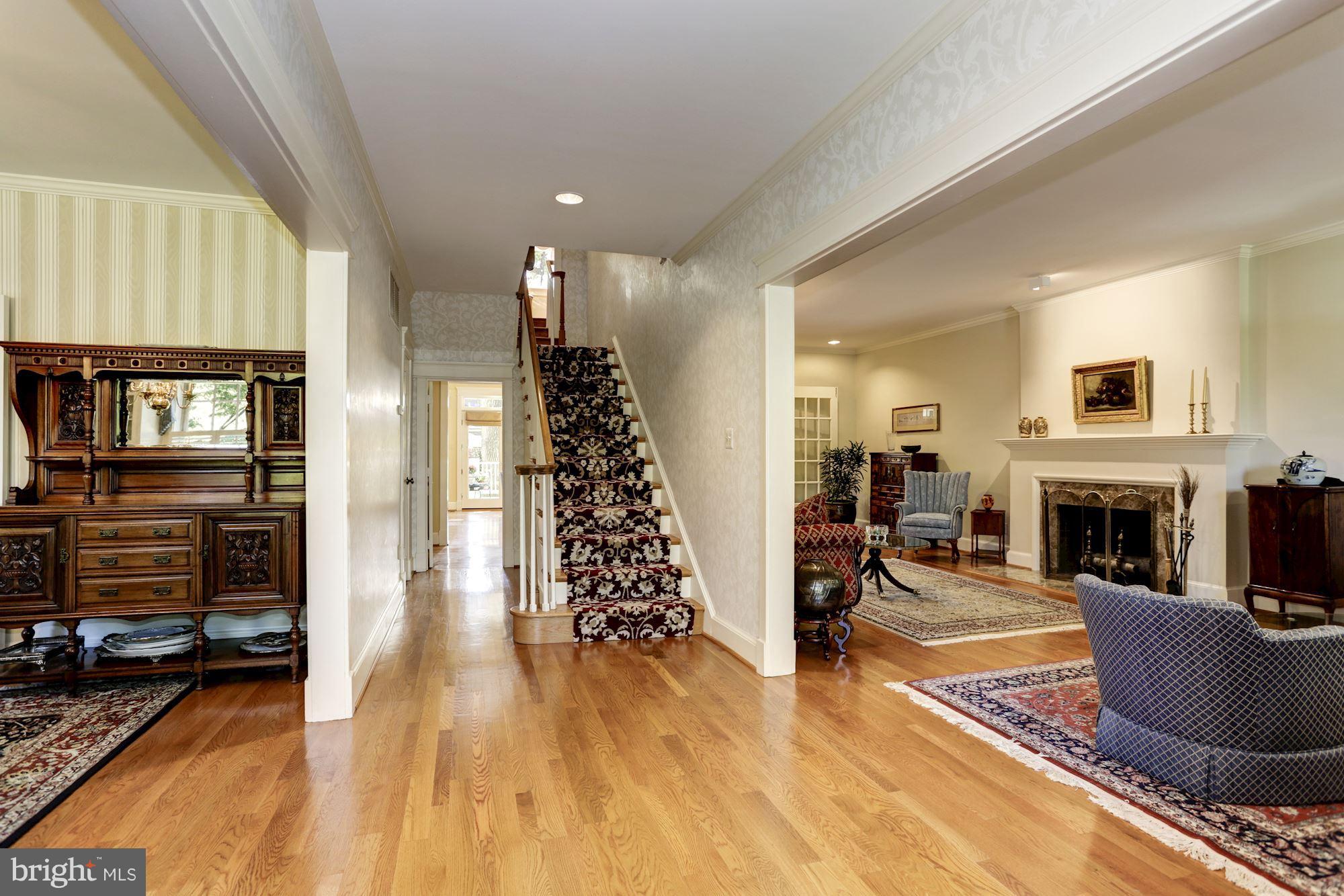 CHEVY CHASE - Residential