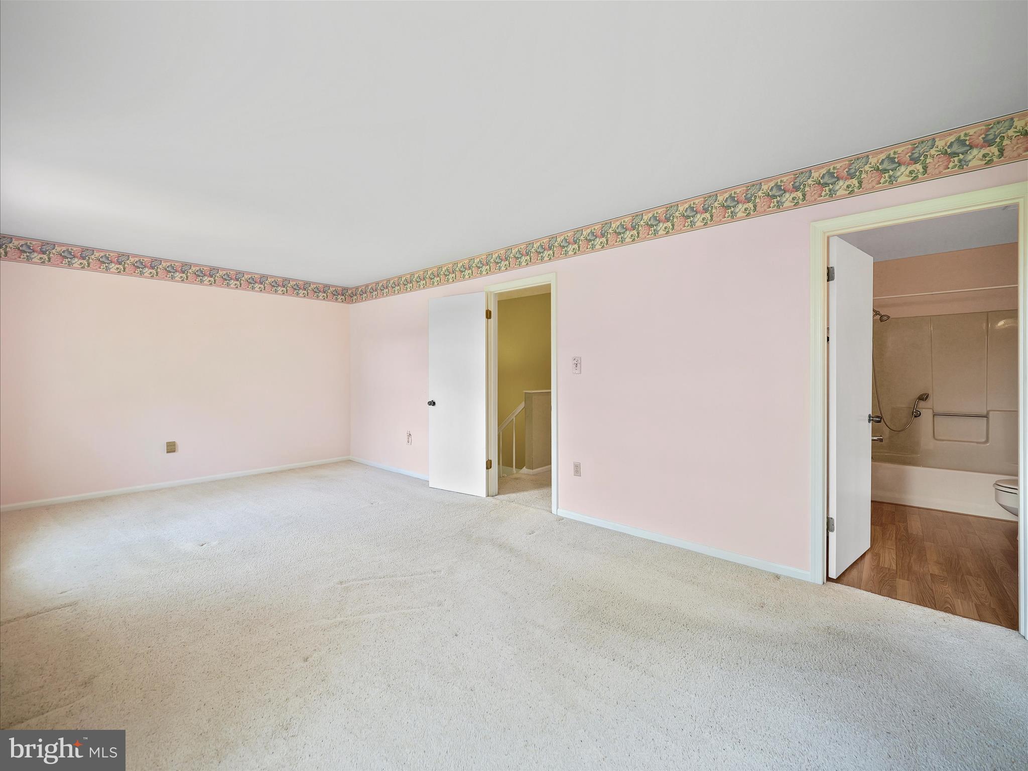 TOWNE OAK VILLAGE - Residential