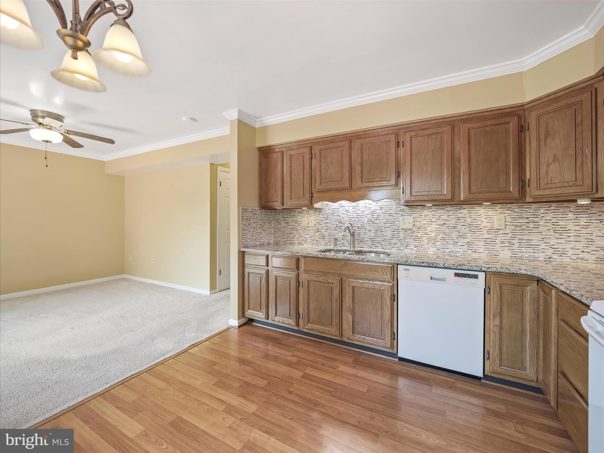 TOWNE OAK VILLAGE - Residential