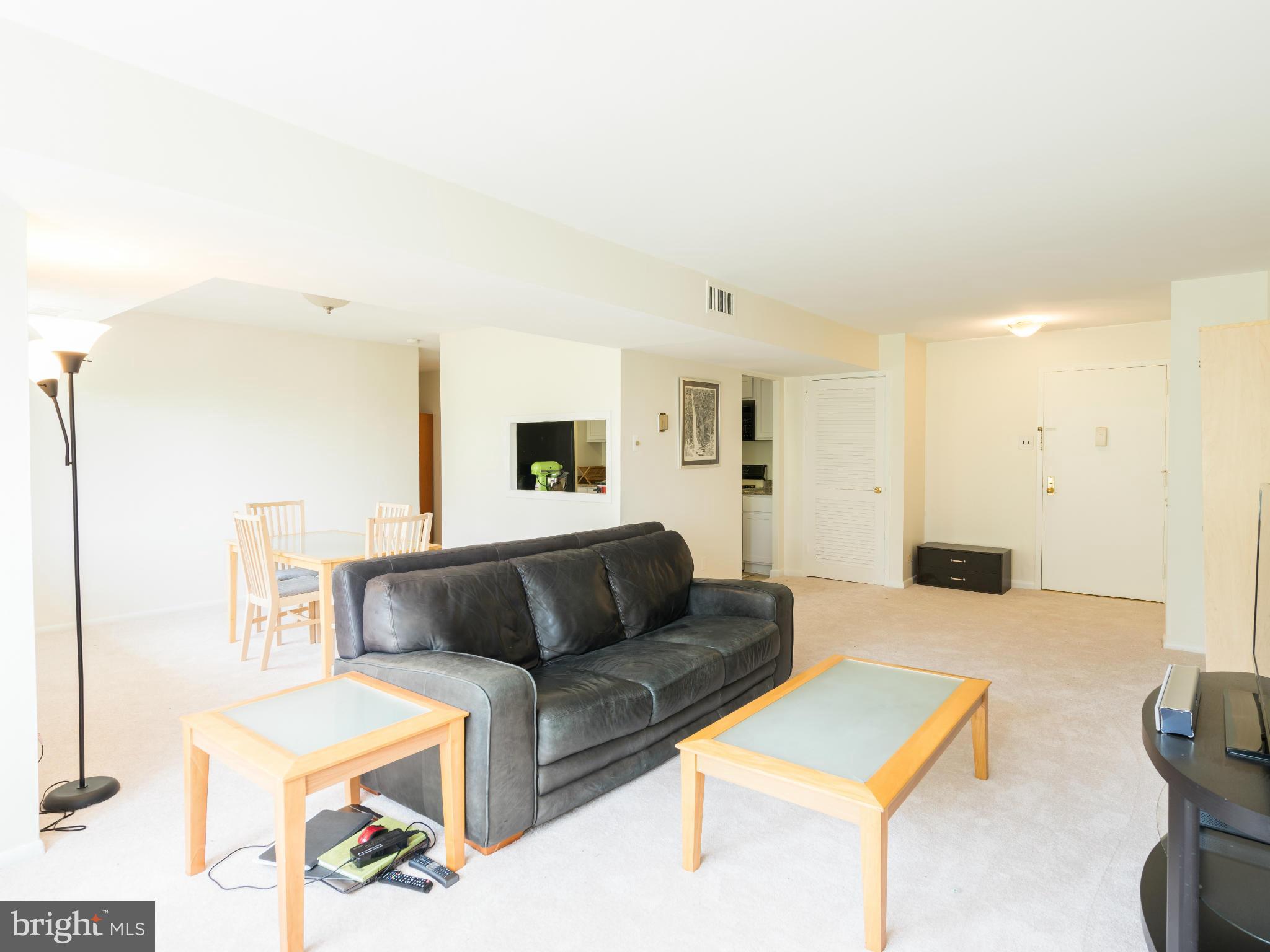 PAVILION ON THE PARK - Residential