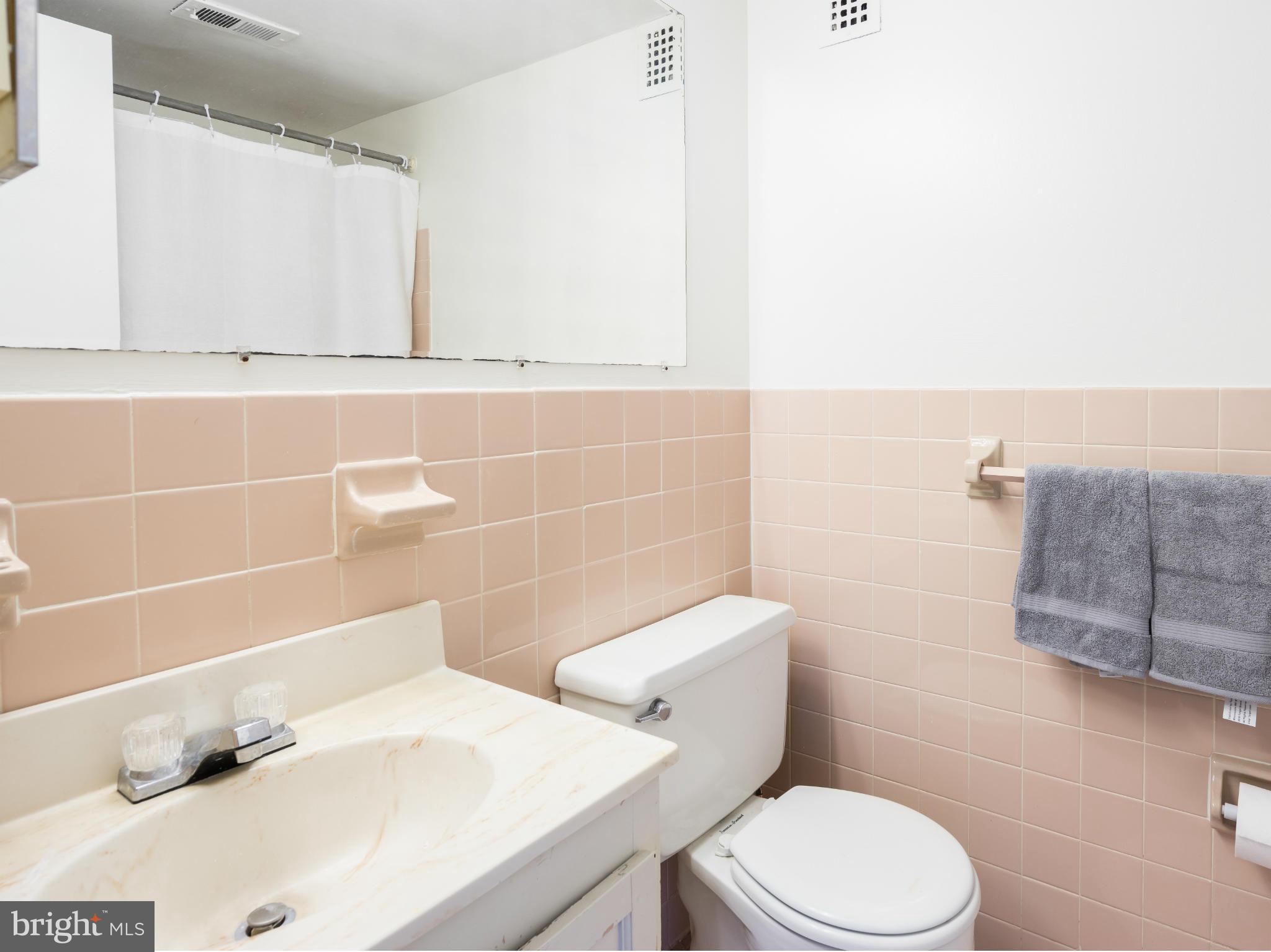 PAVILION ON THE PARK - Residential