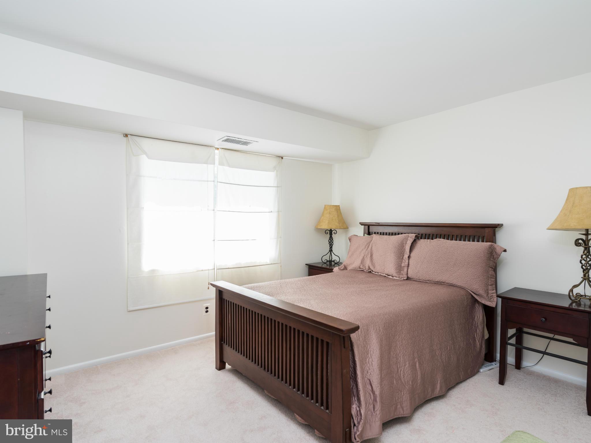 PAVILION ON THE PARK - Residential