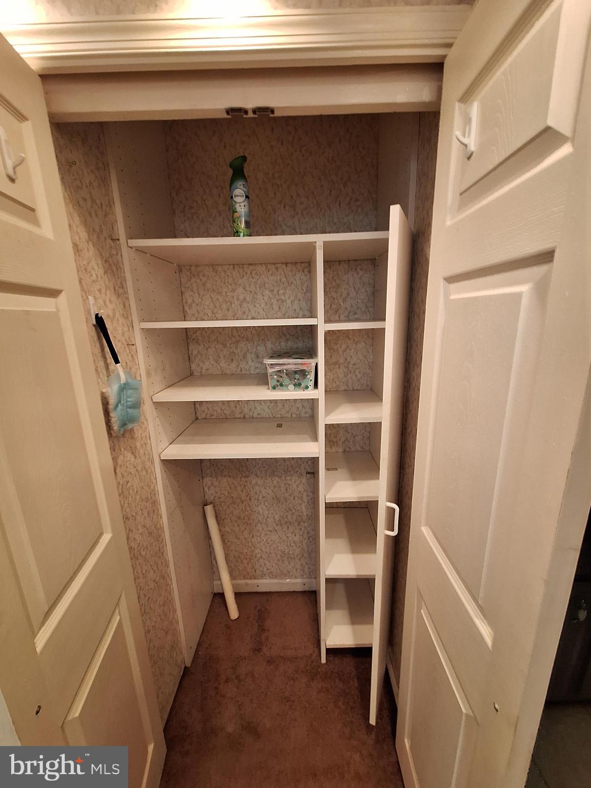 WHITPAIN HILLS - Residential