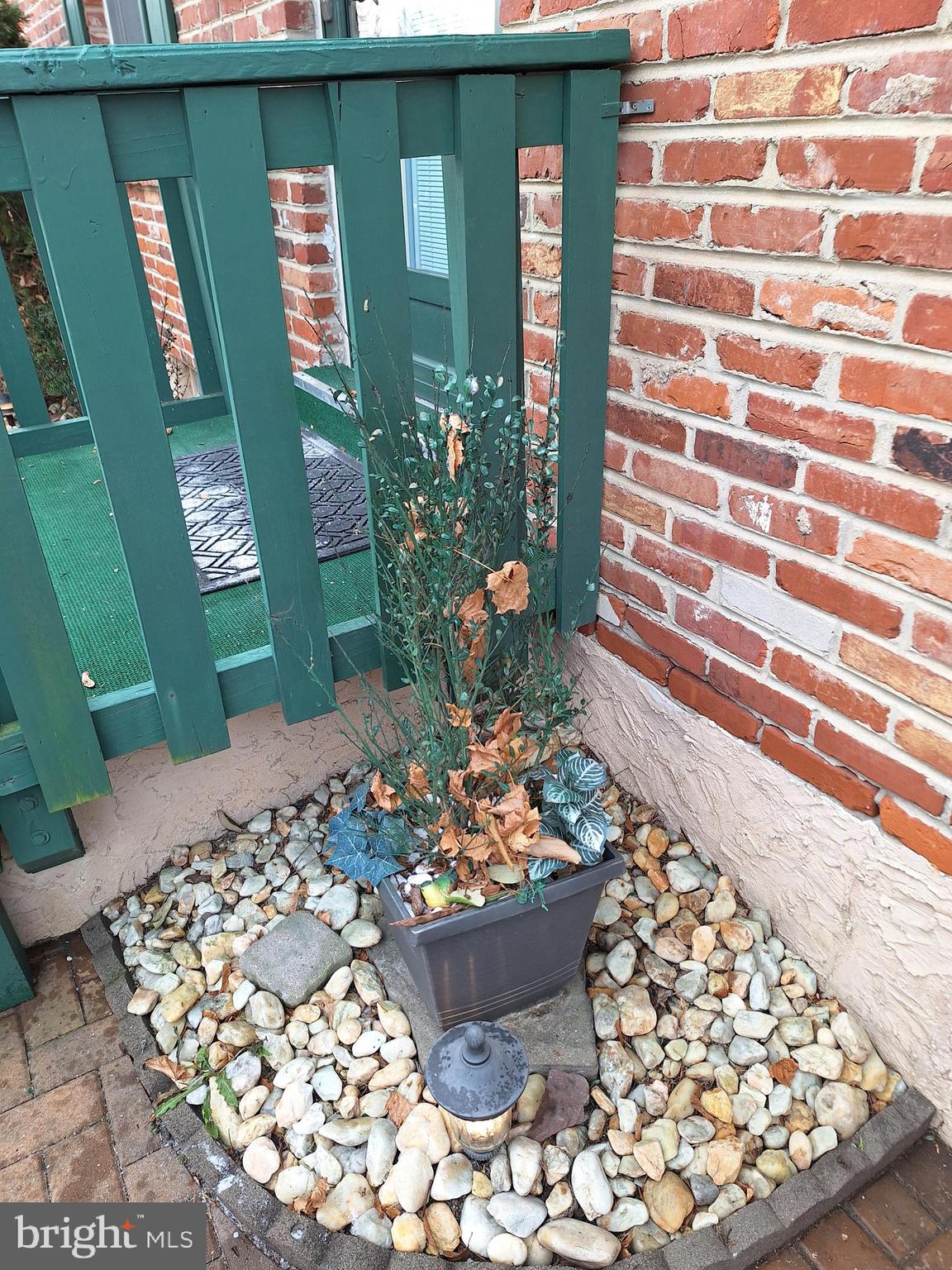 WHITPAIN HILLS - Residential