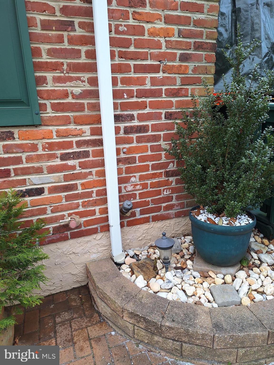 WHITPAIN HILLS - Residential