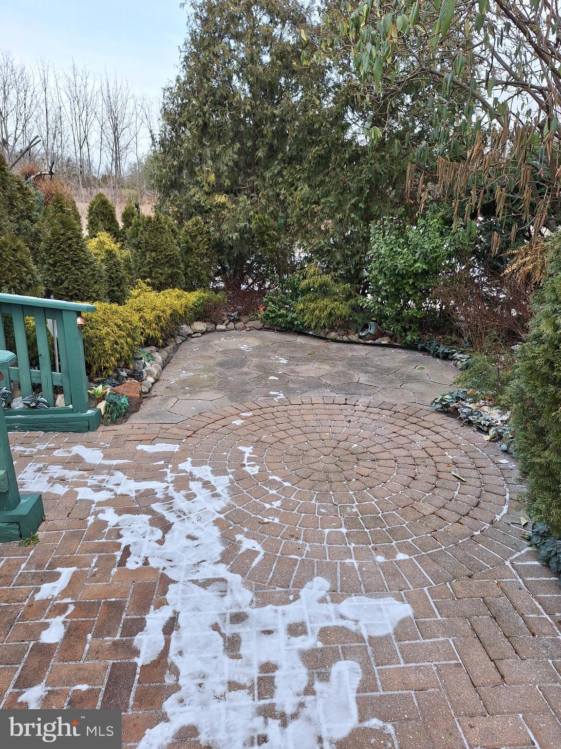 WHITPAIN HILLS - Residential