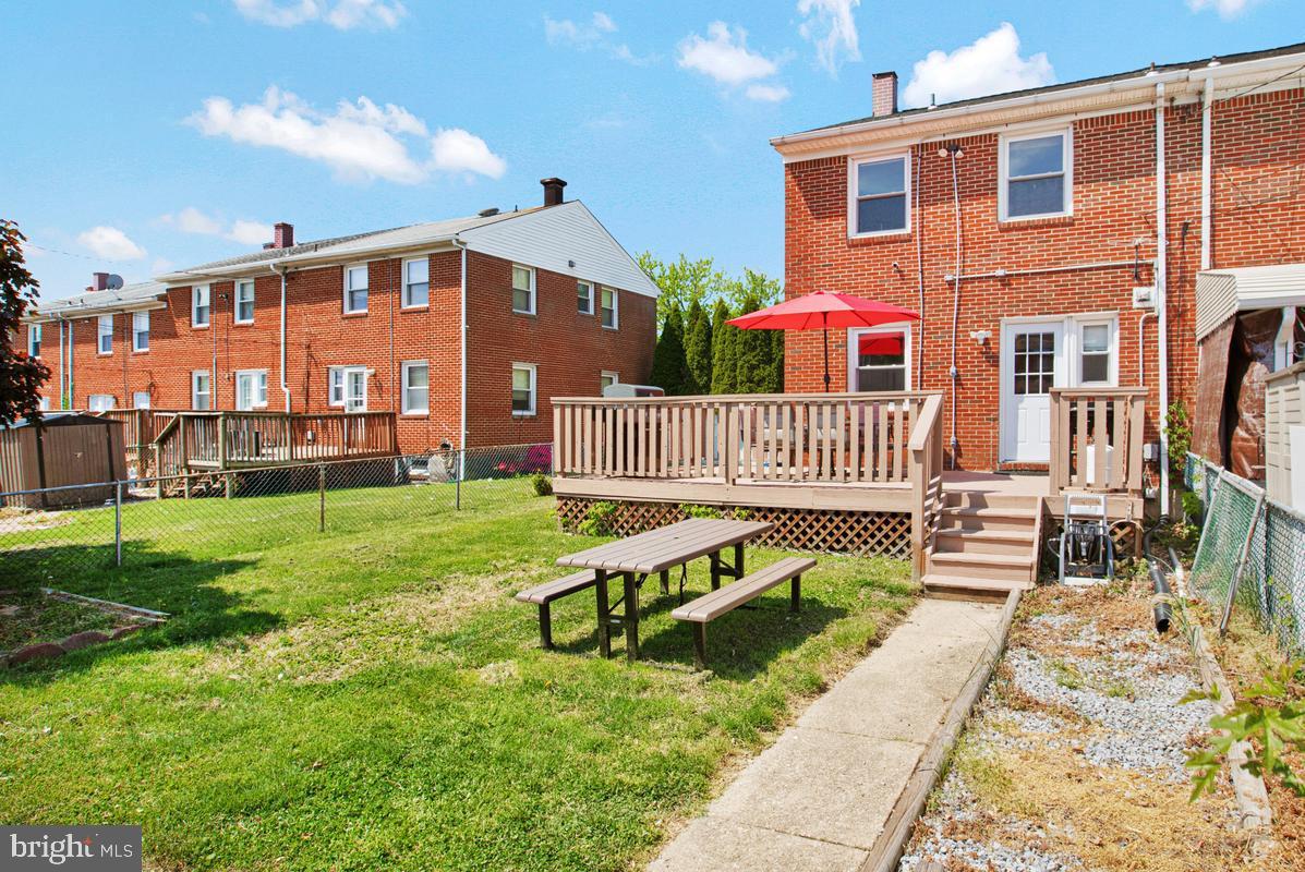 KINGS RIDGE - Residential