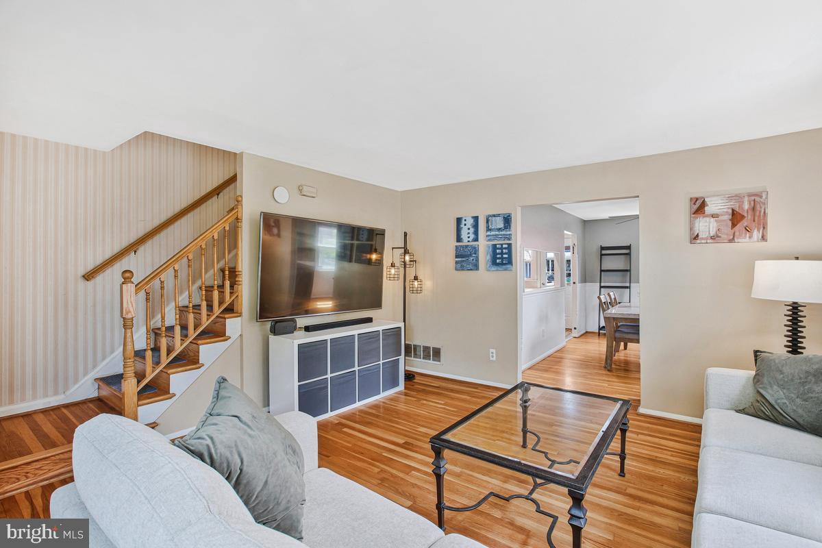 KINGS RIDGE - Residential