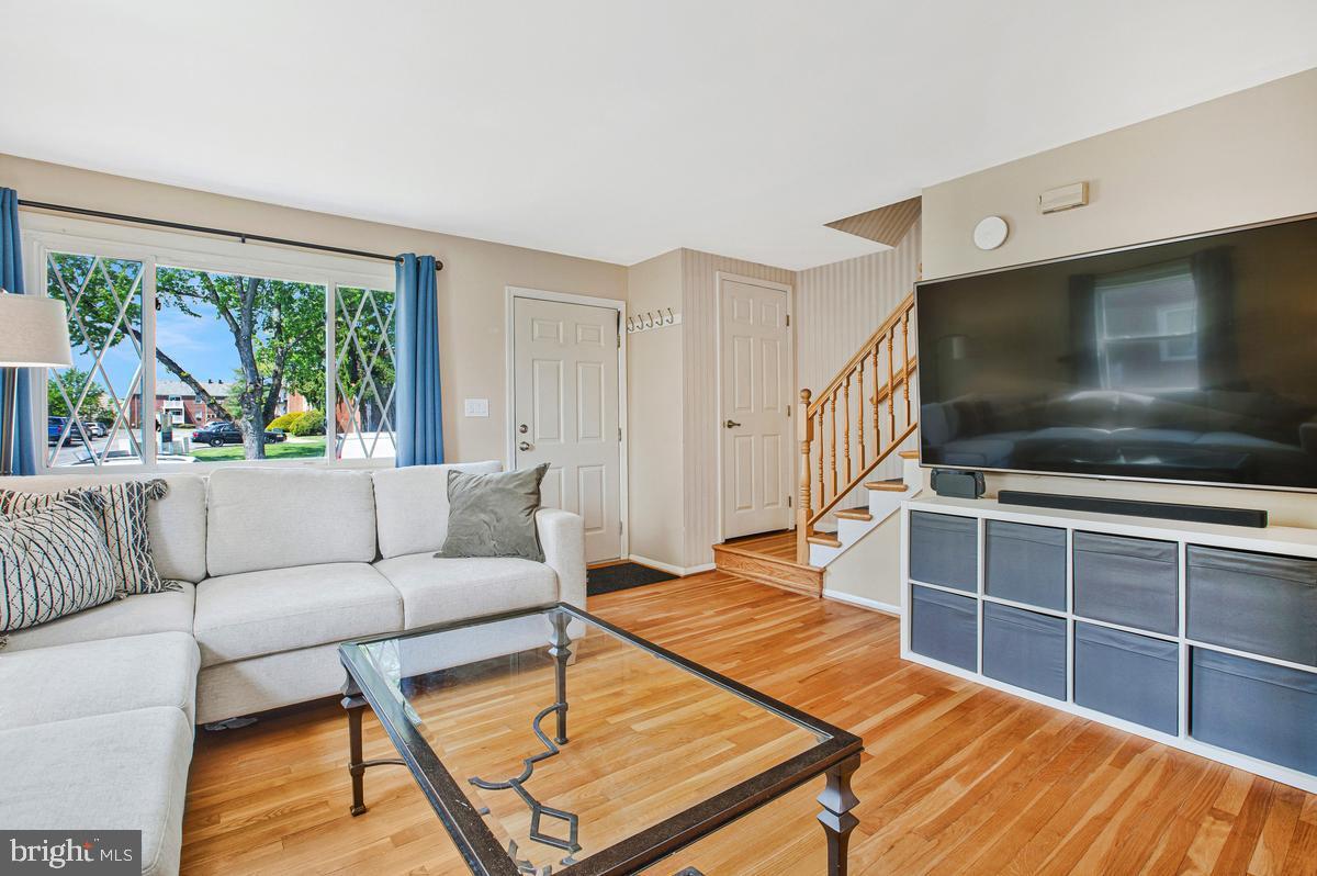 KINGS RIDGE - Residential