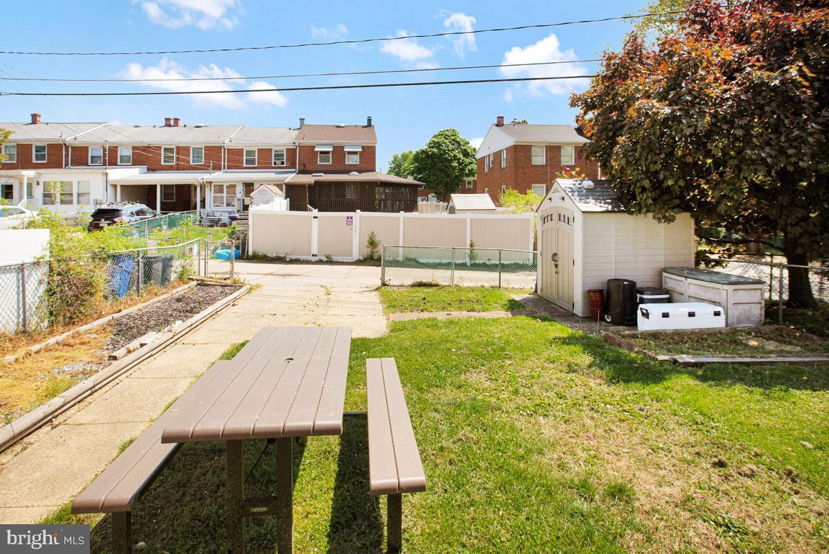 KINGS RIDGE - Residential