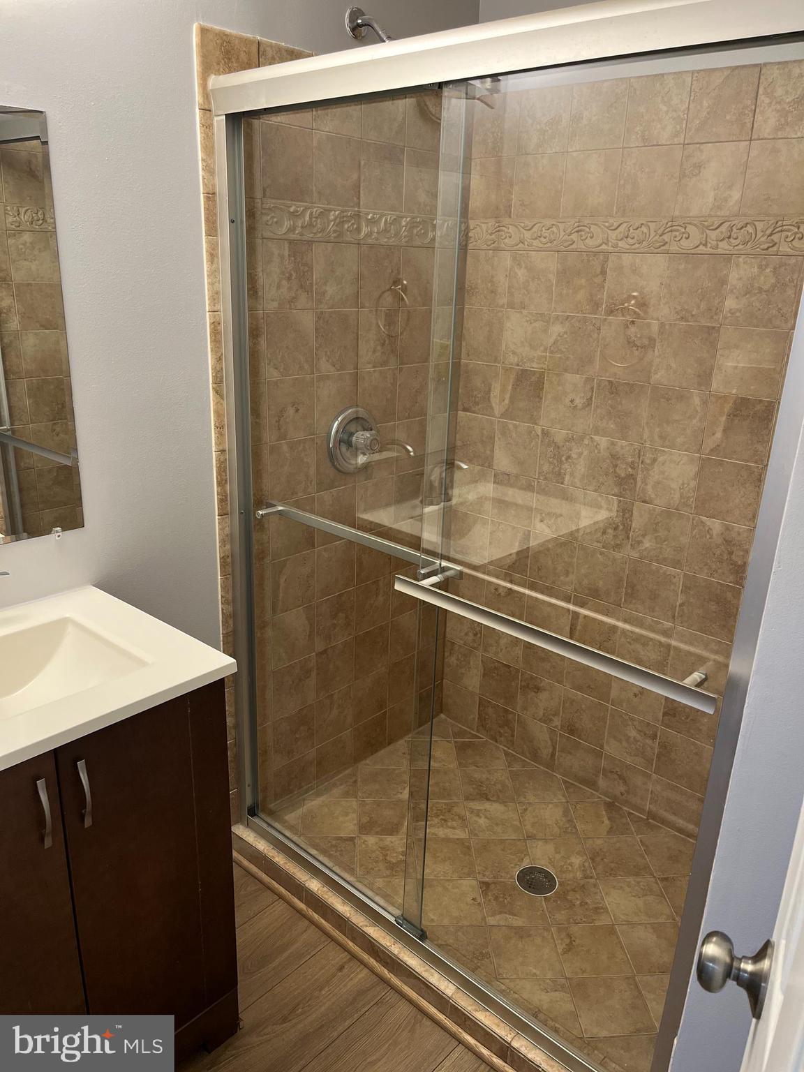 SARATOGA TOWNHOUSES - Residential Lease