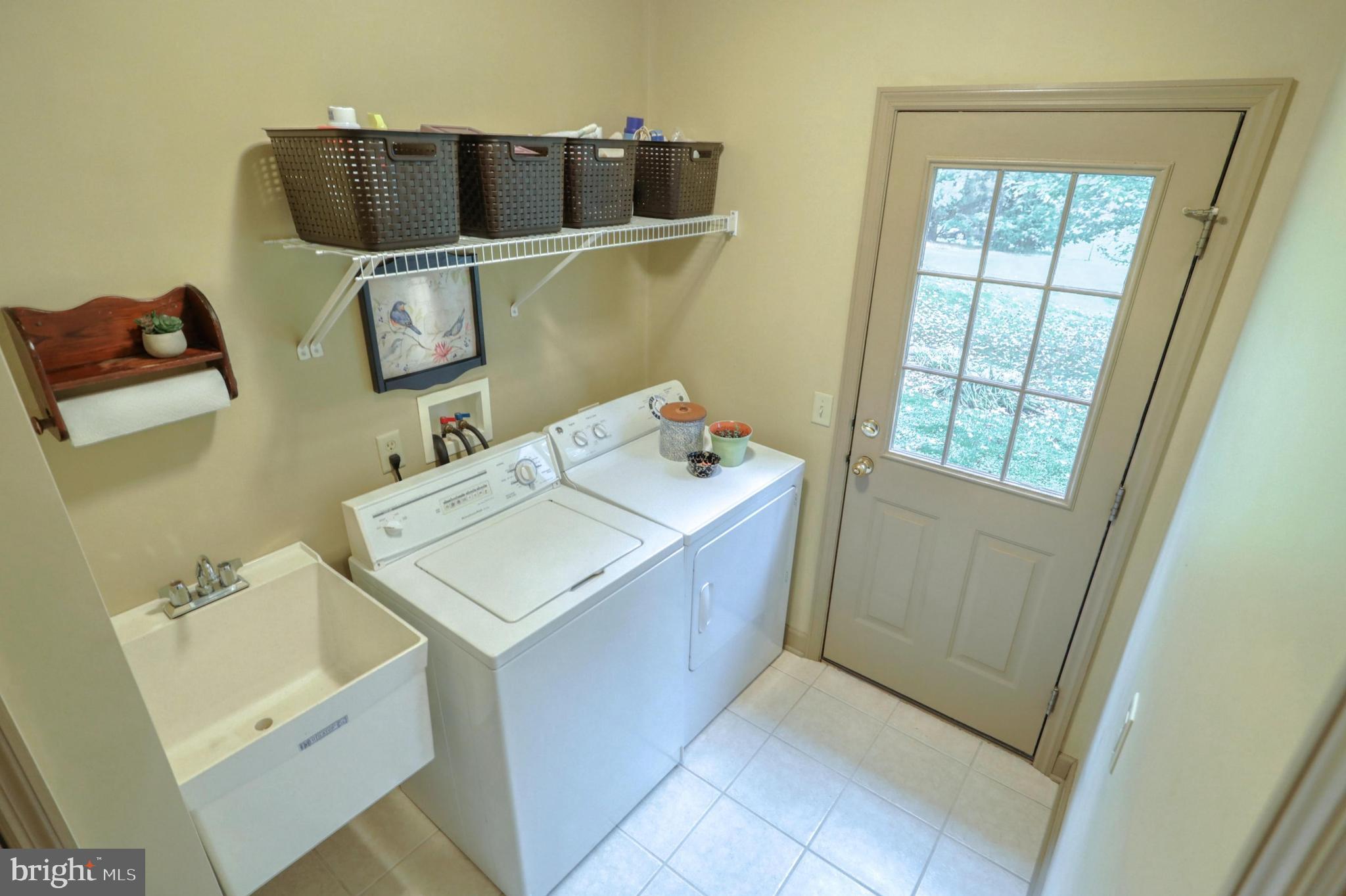 YORK TWP - Residential