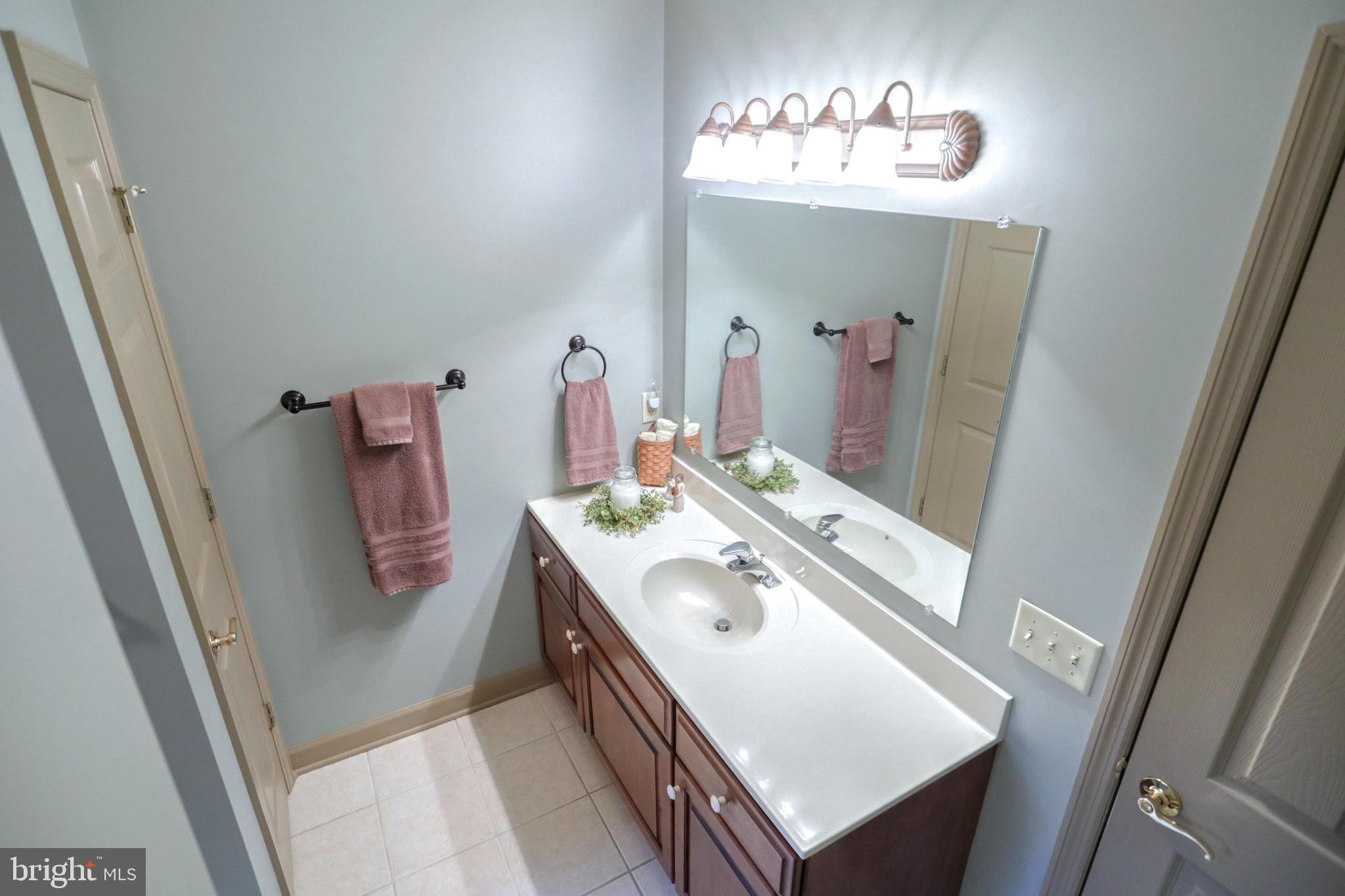 YORK TWP - Residential