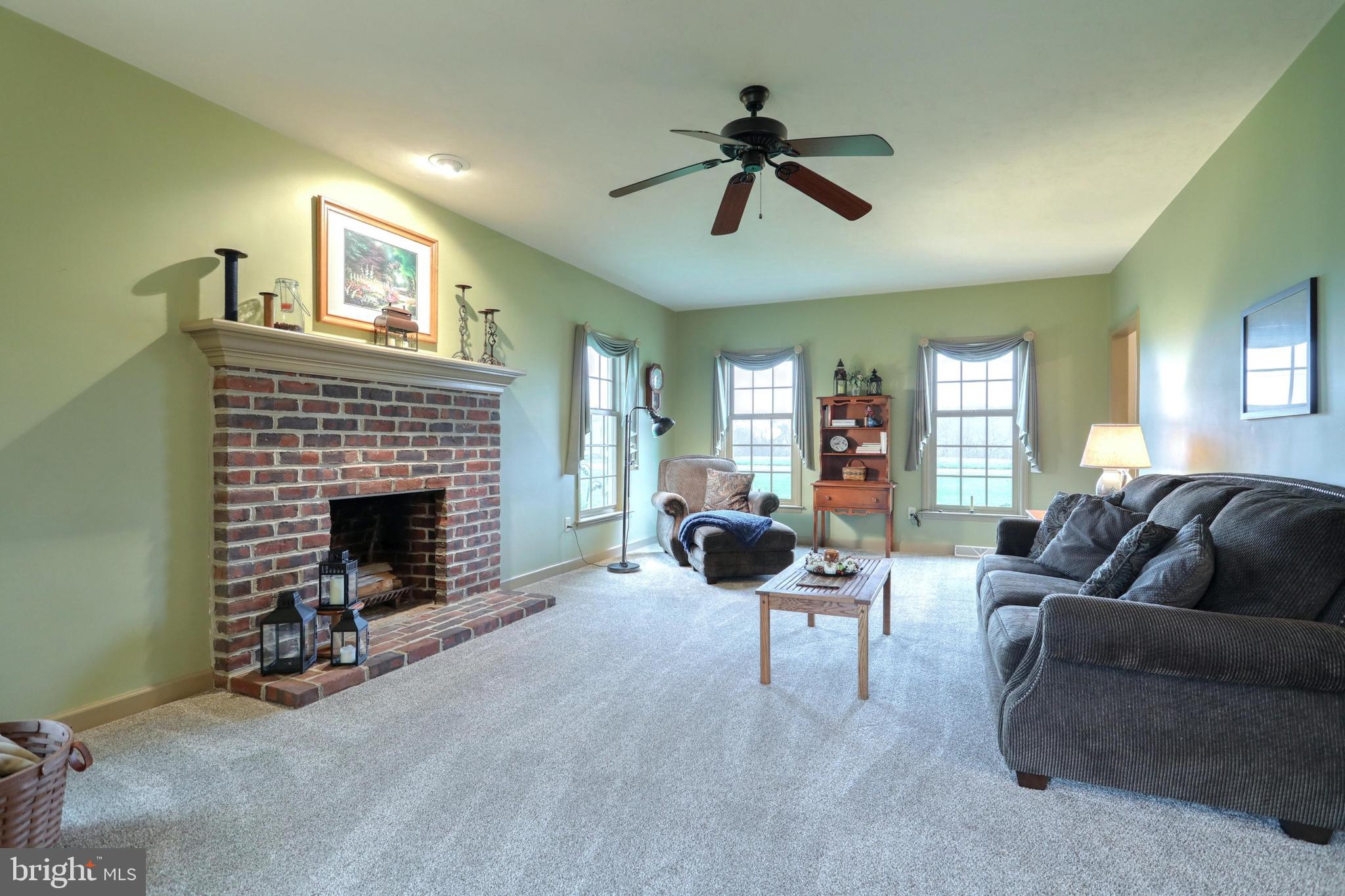 YORK TWP - Residential