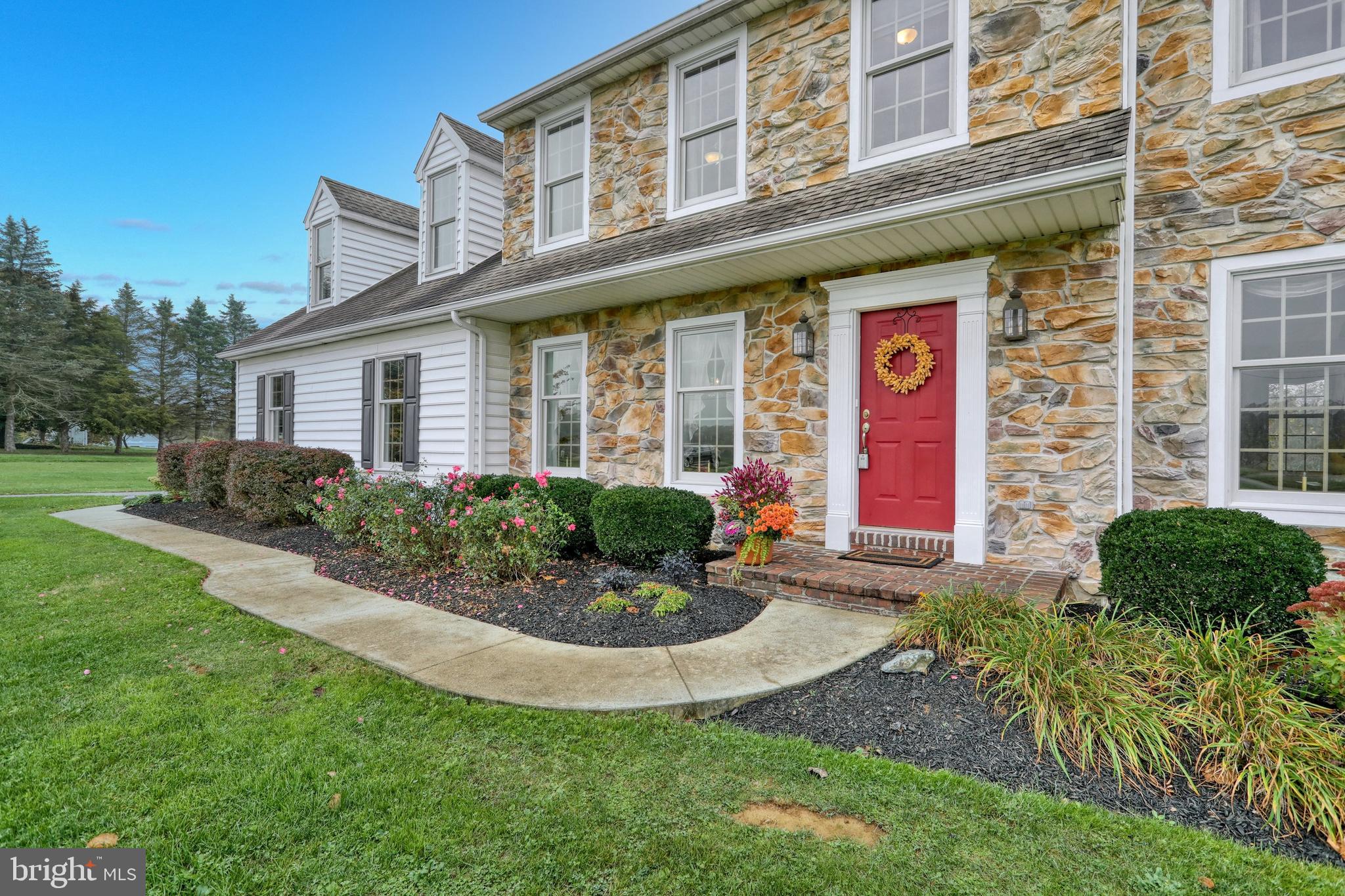 YORK TWP - Residential