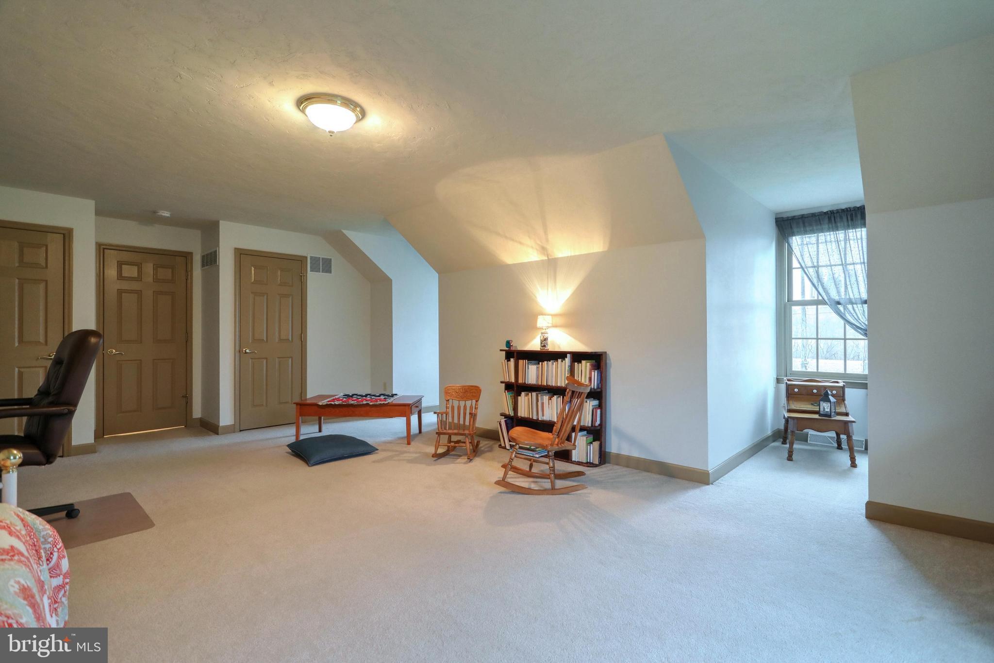 YORK TWP - Residential