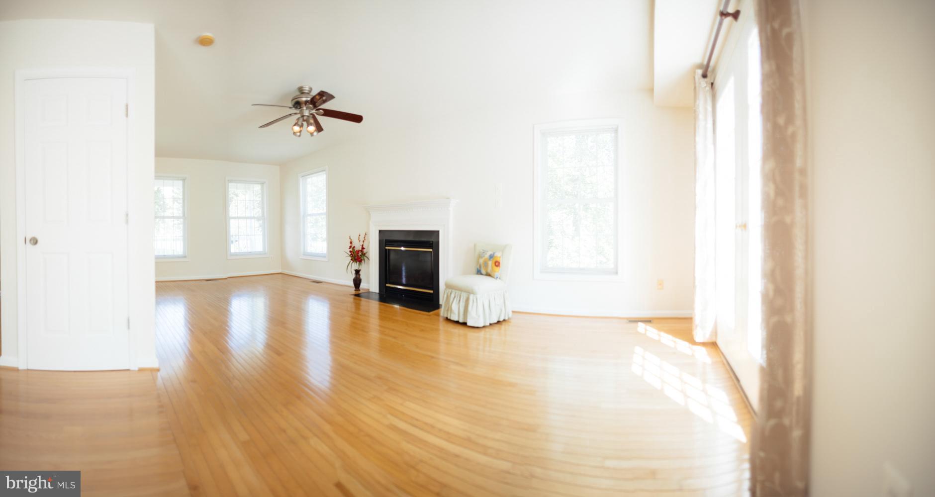 DUTCH HOLLOW - Residential