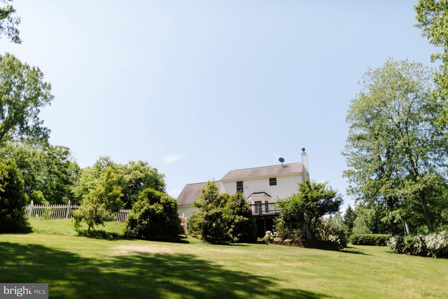 DUTCH HOLLOW - Residential